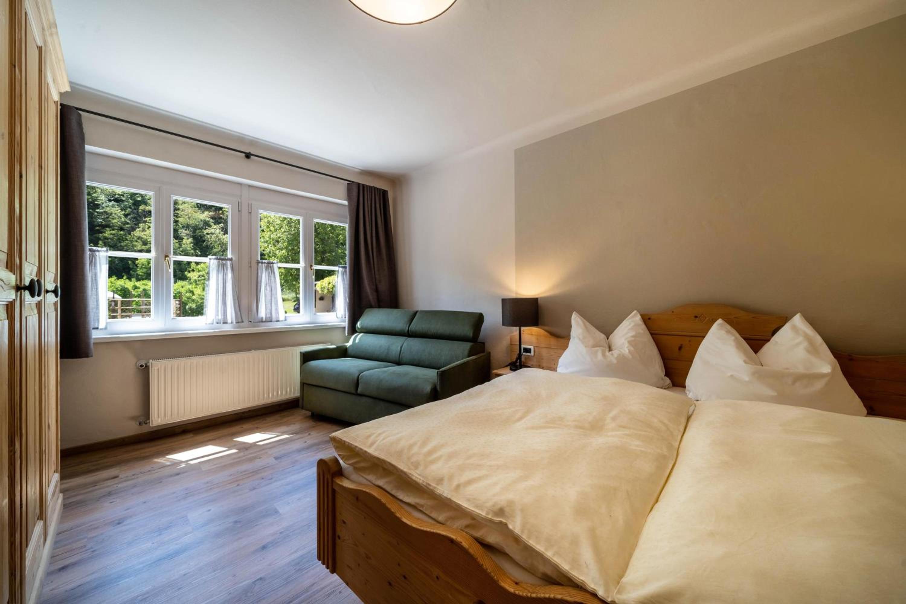 Superior One-Bedroom Apartment With Balcony photo 1