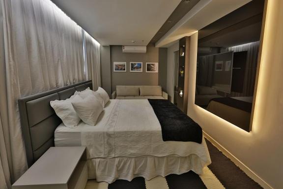 King Suite with Spa Bath photo 2