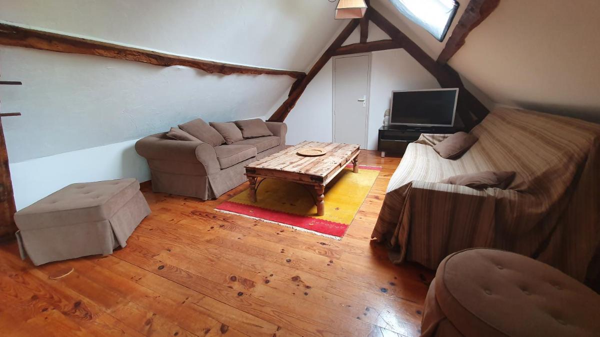 Apartment - Photo 2