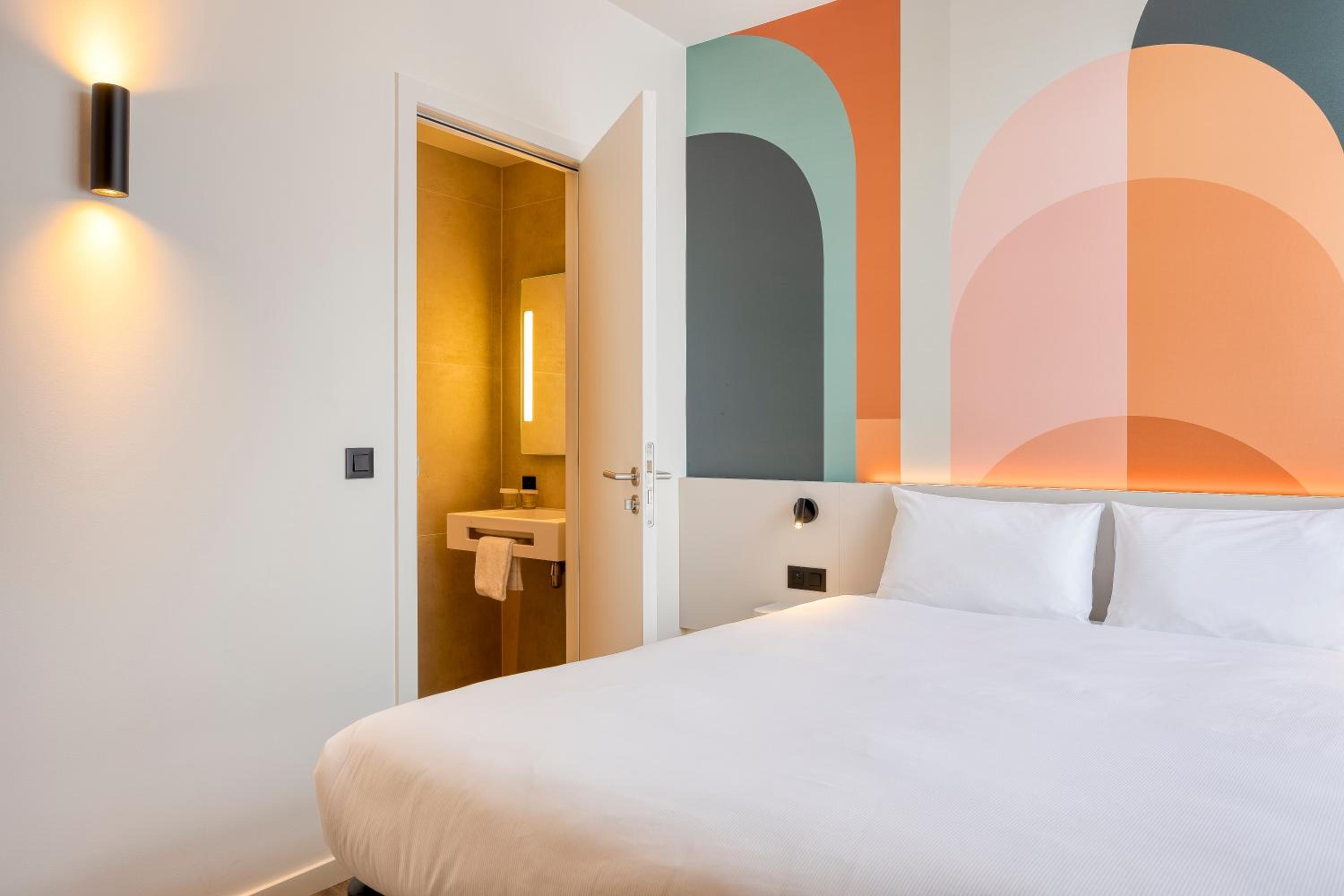 Double Room - Photo 6