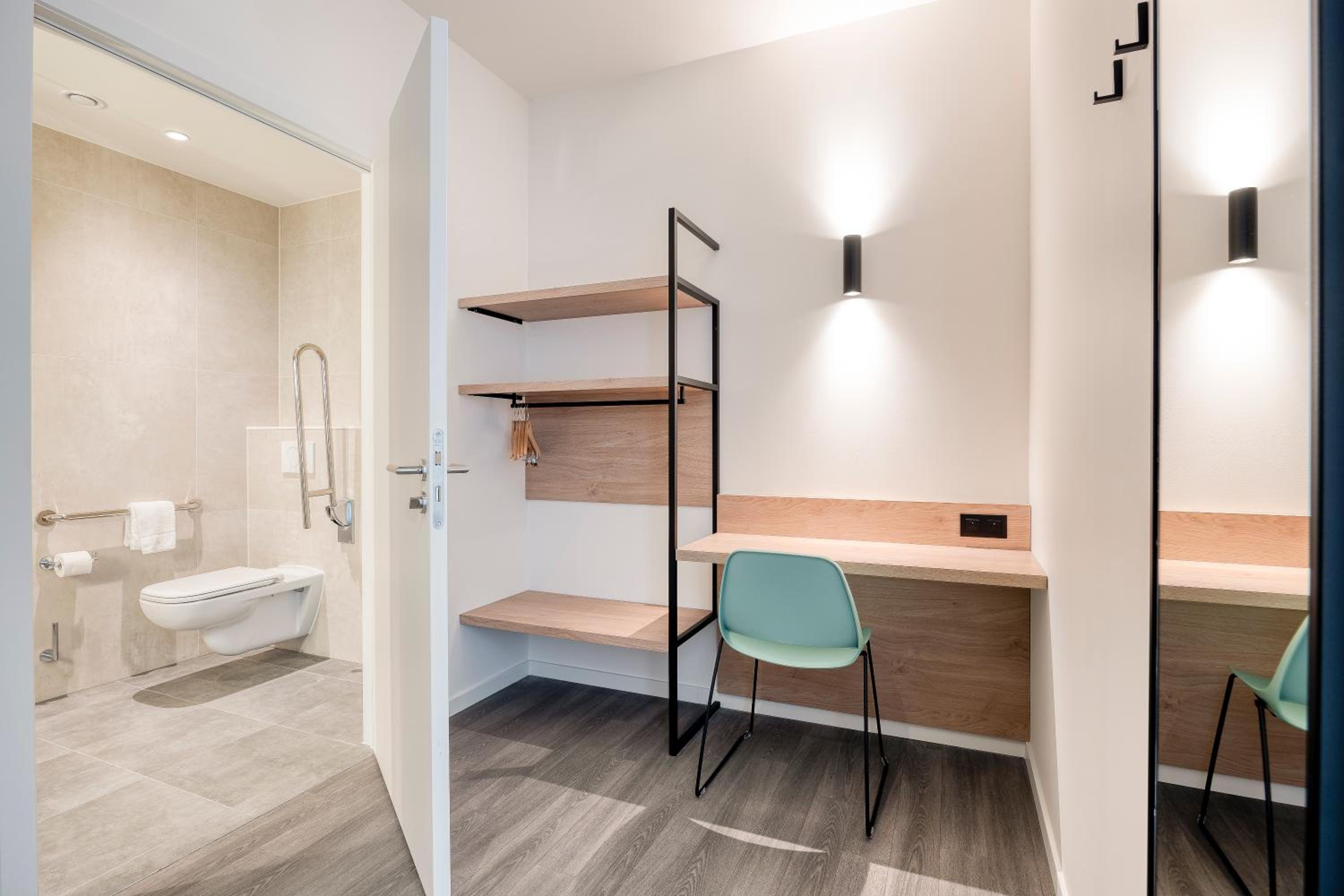 Triple Room - Photo 16