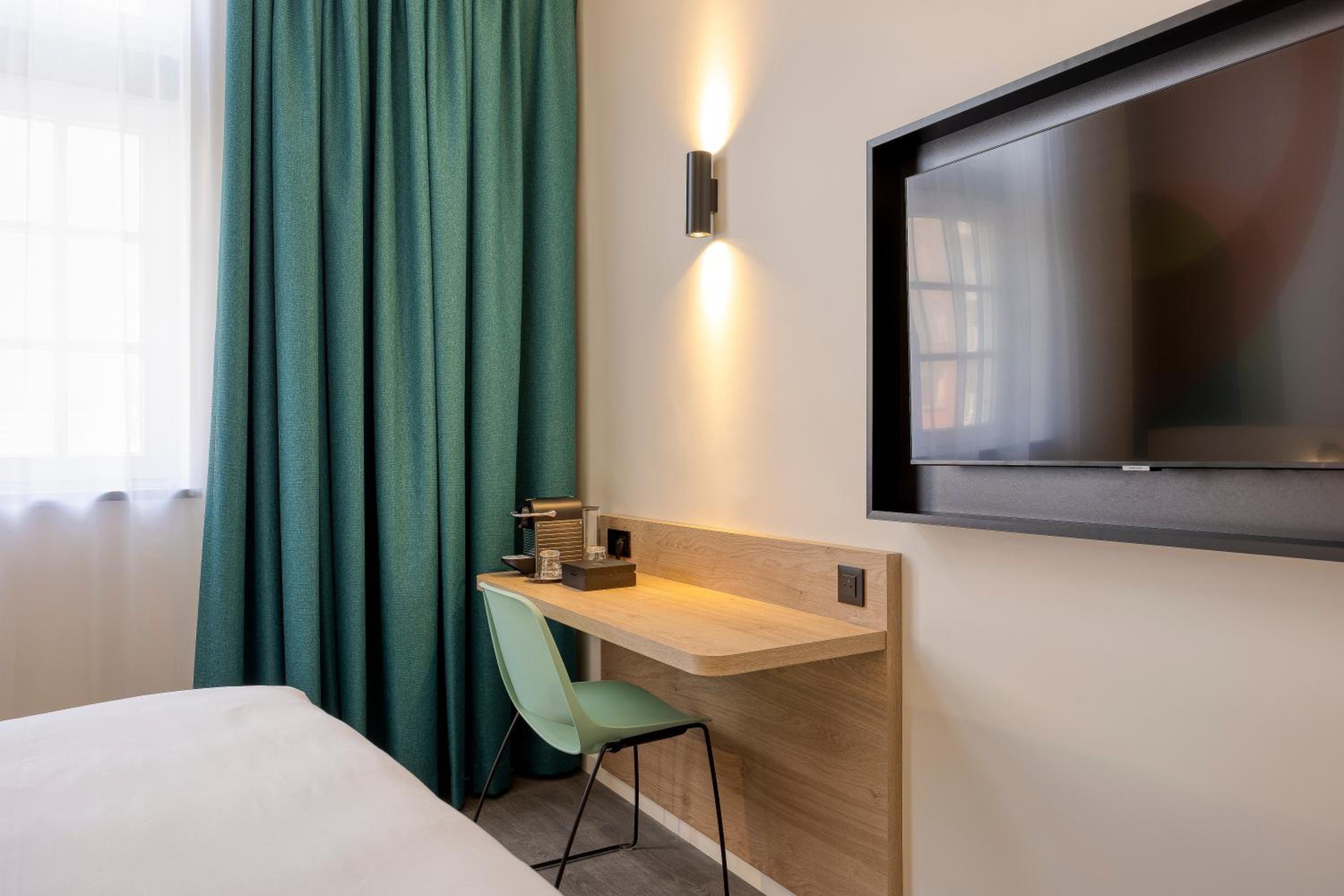 Superior Double Room - Photo 13
