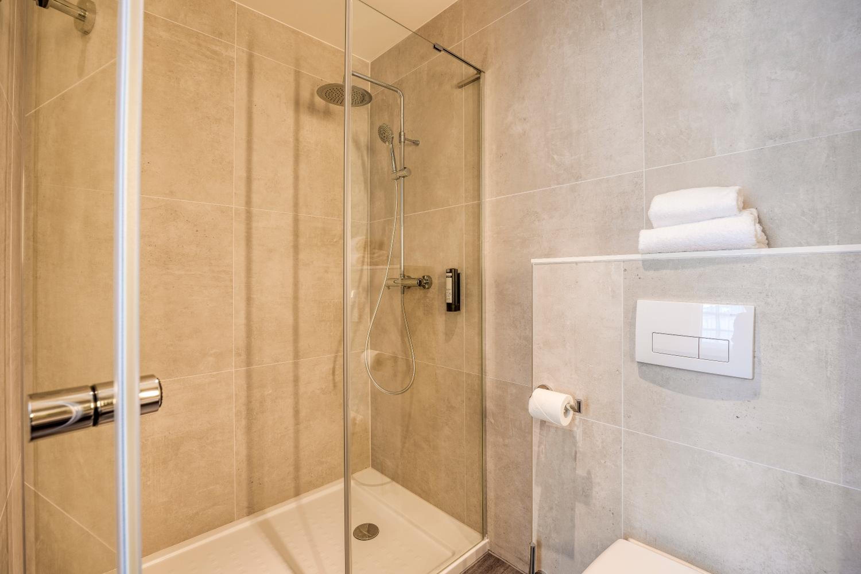Double Room - Photo 21