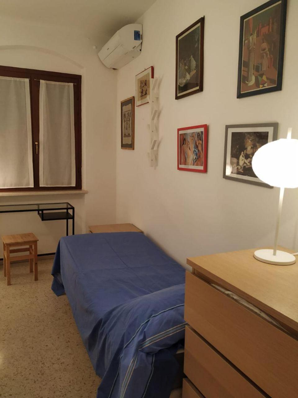 One-Bedroom Apartment - Photo 11