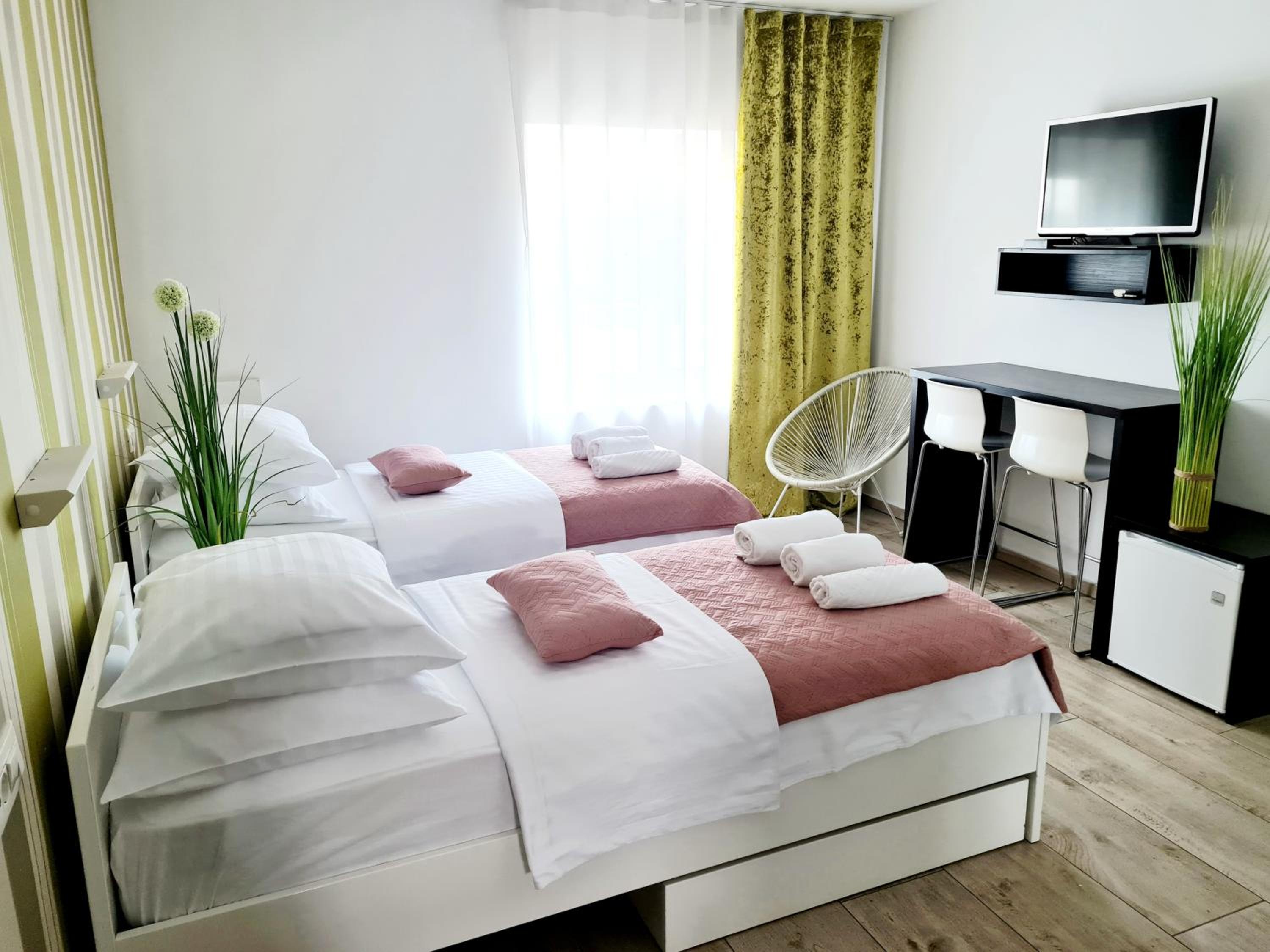 Twin Room photo 1