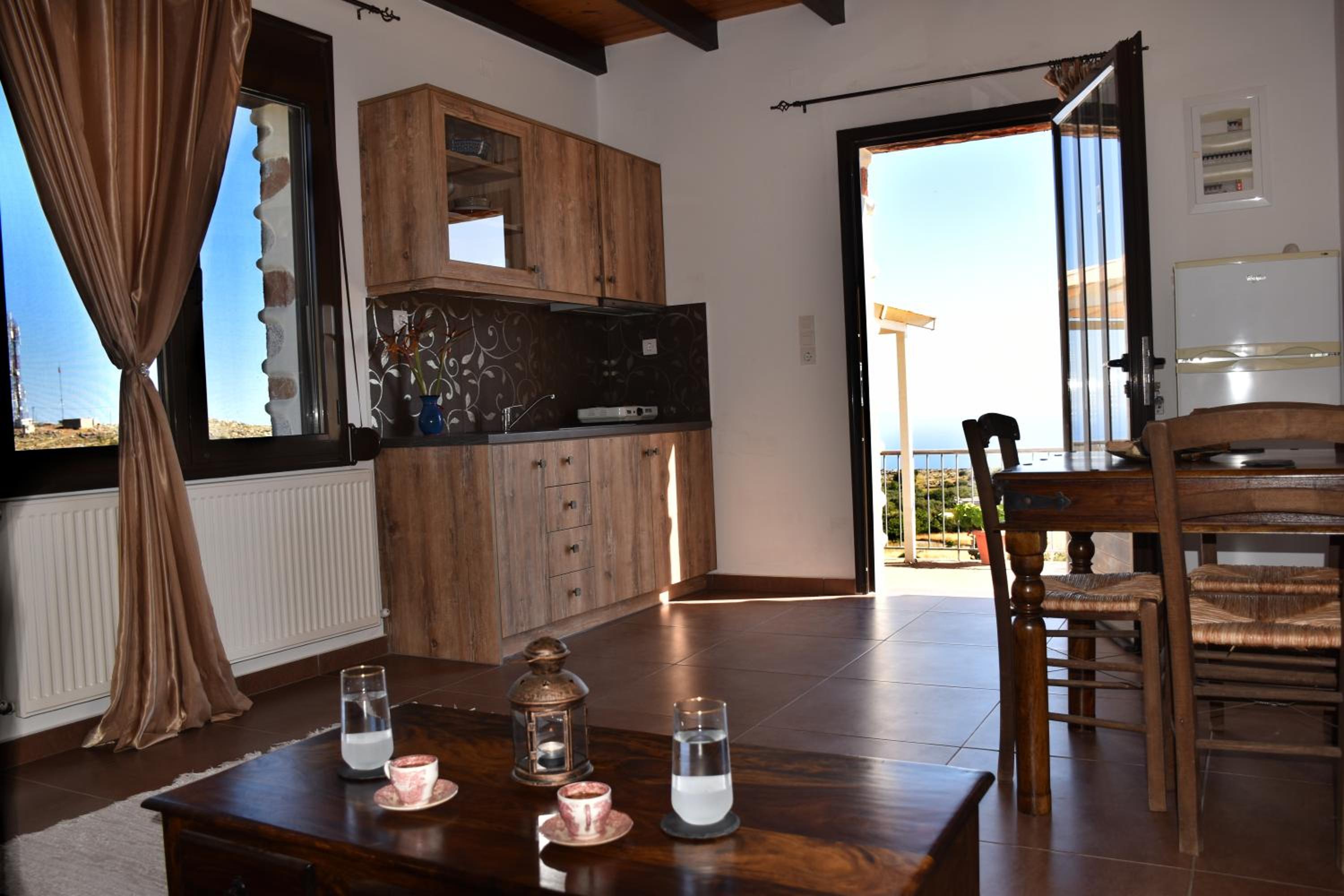 Apartment with Mountain View photo 3