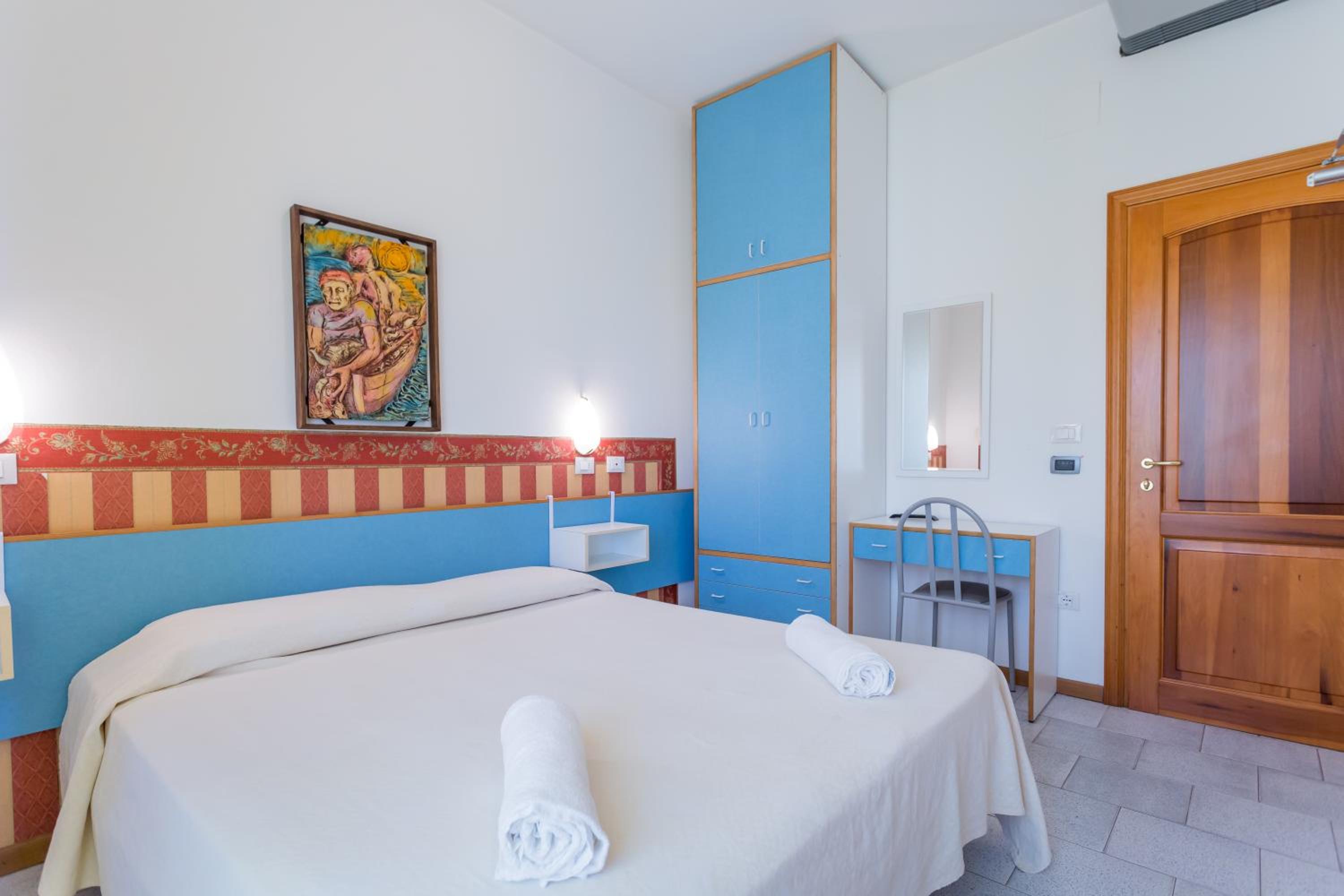 Superior Double or Twin Room with Terrace - Photo 5