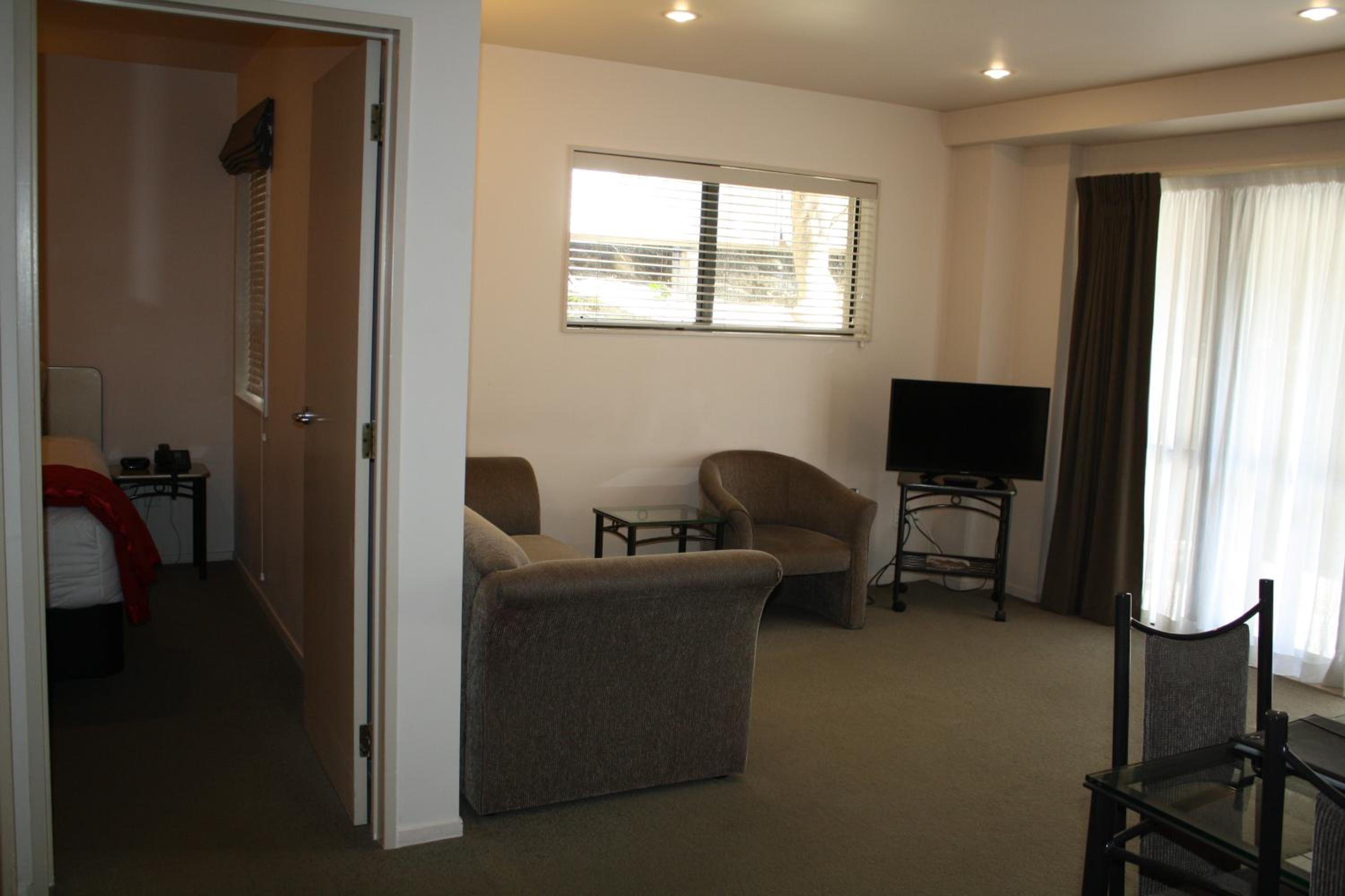 One-Bedroom Suite
