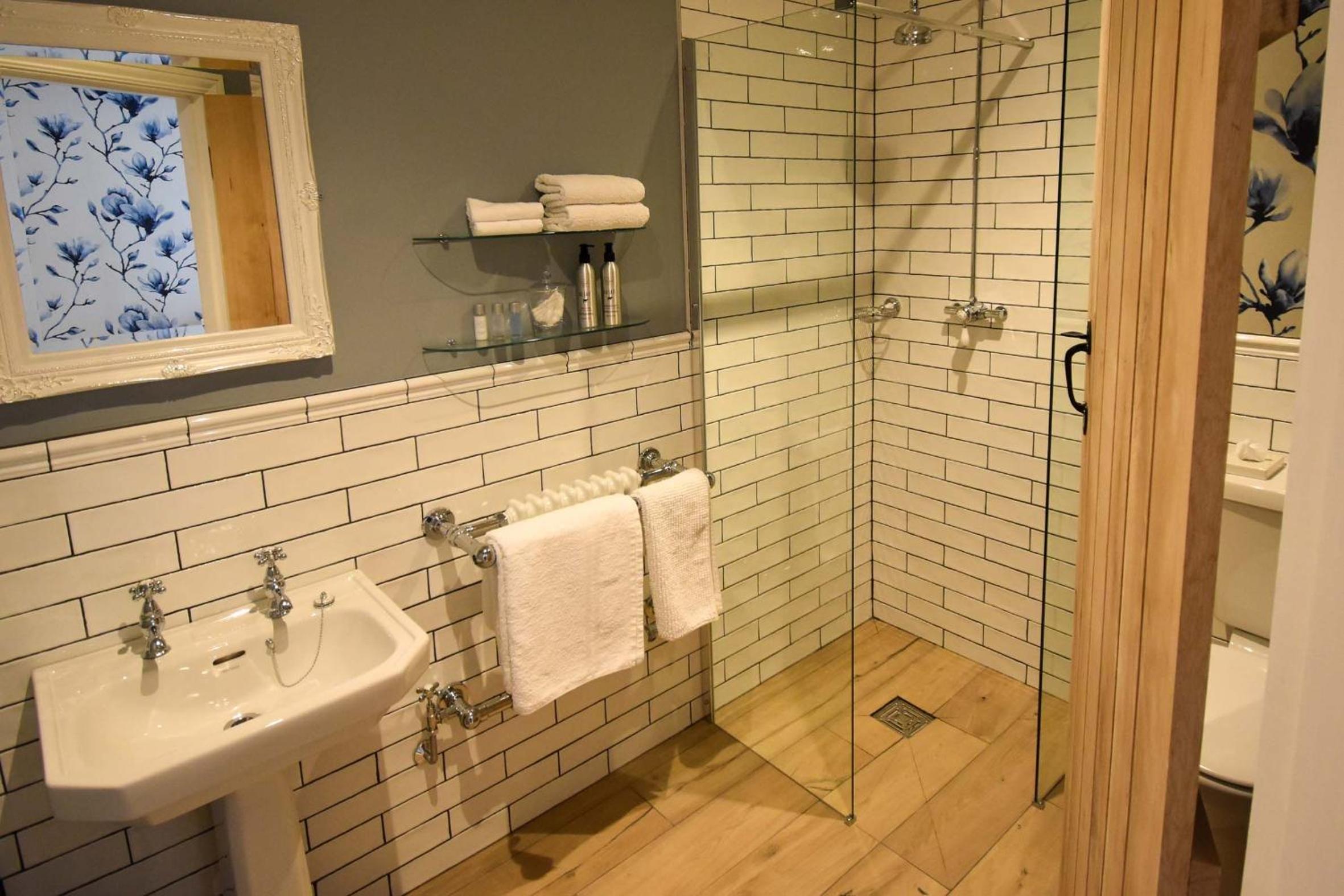 Deluxe Double Room - Photo 4