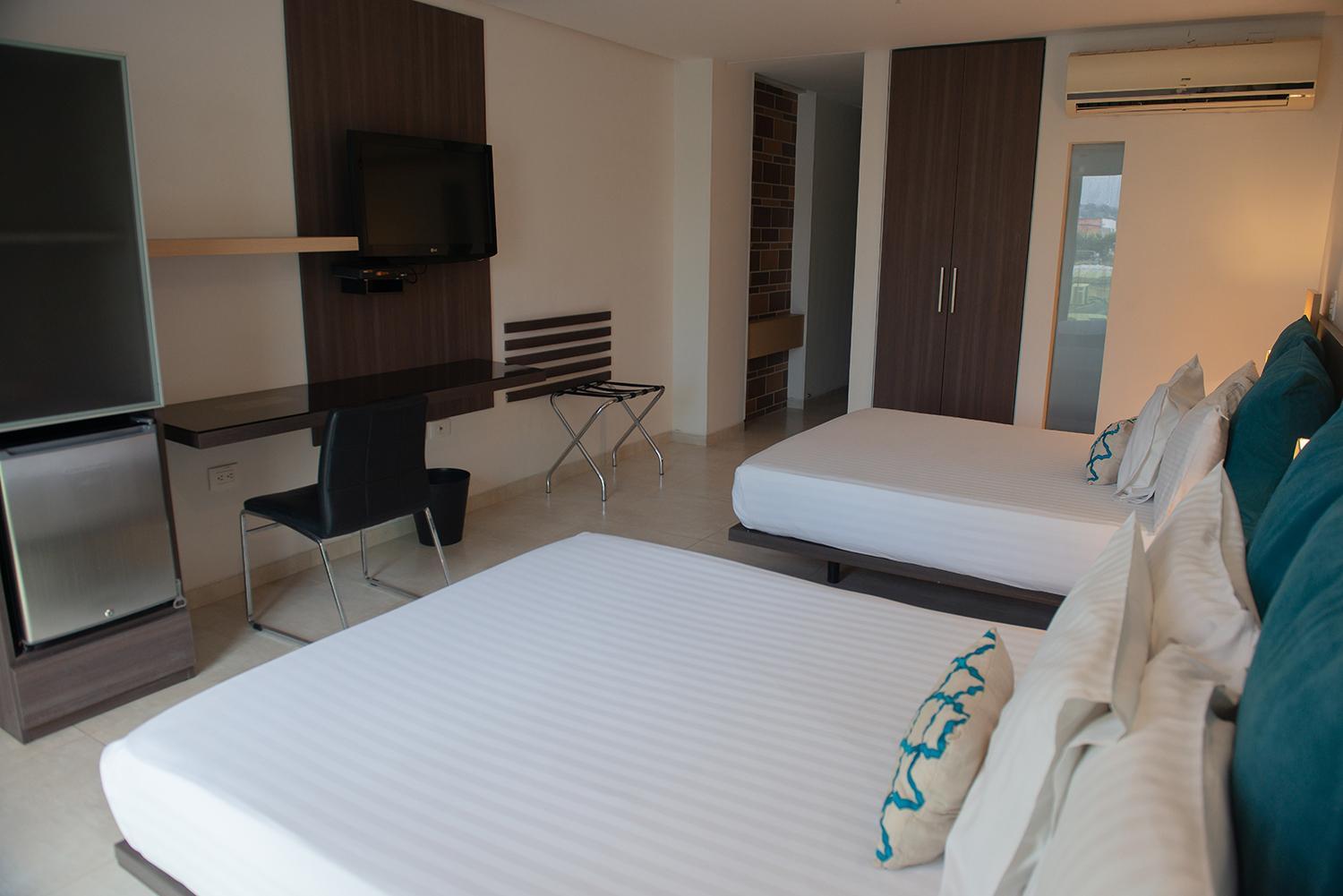 Twin Junior Suite photo 2