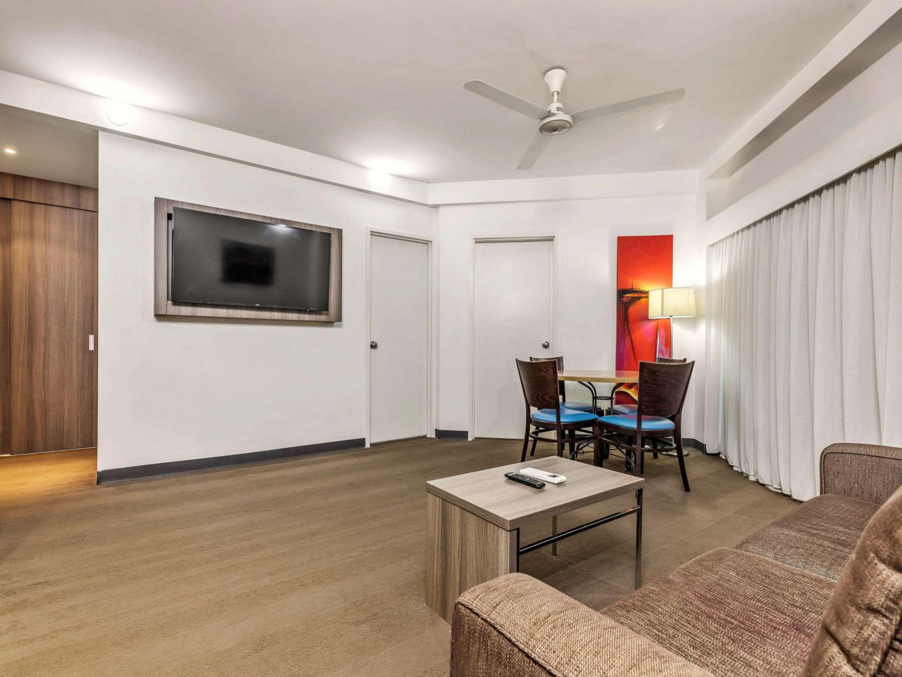 Two-Bedroom Apartment - Photo 10