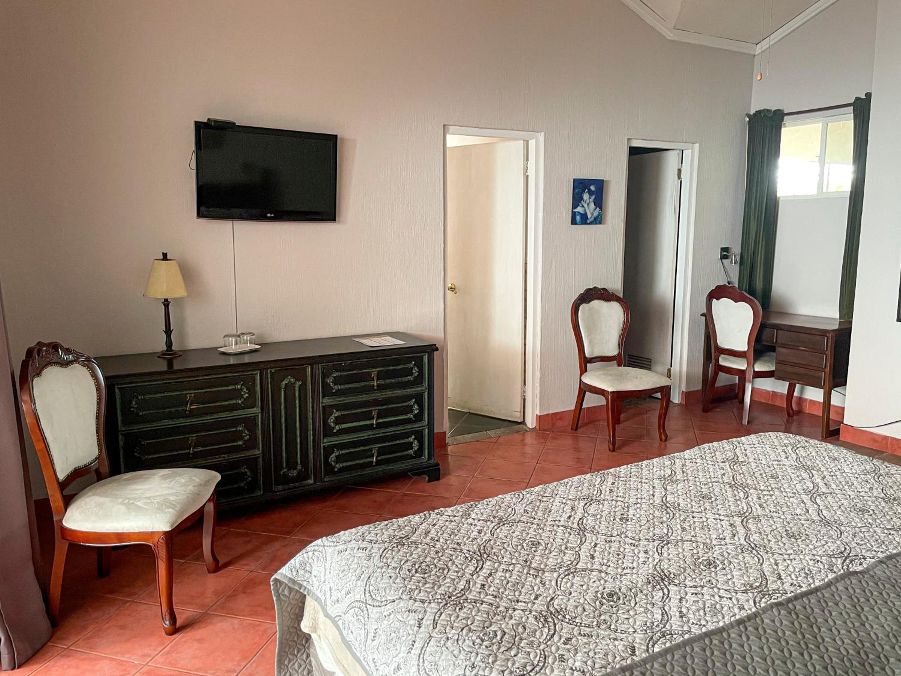 Superior King Room photo 3