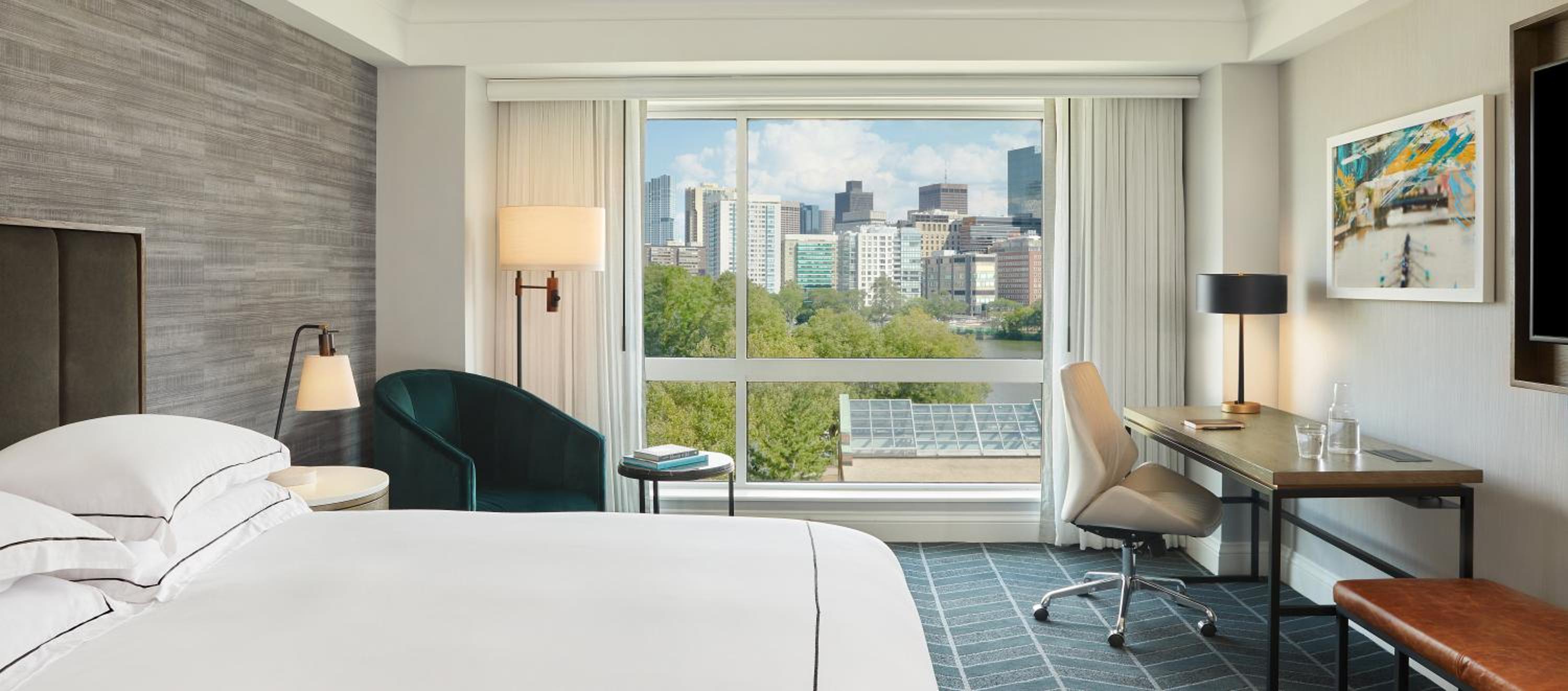 Essential King Room with View - Photo 1
