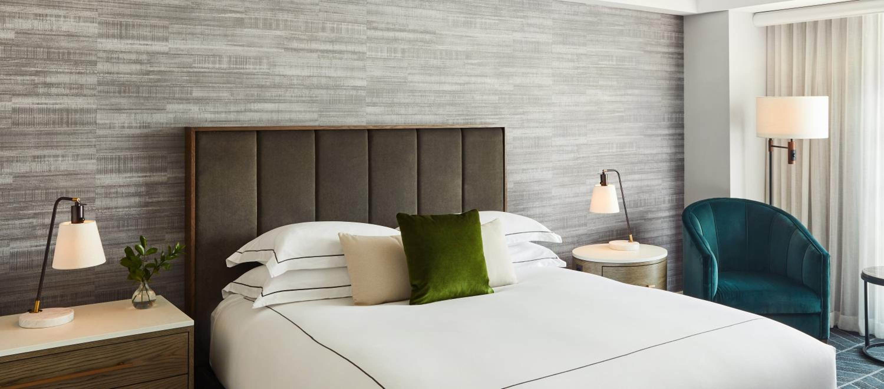 Essential King Room with Courtyard View - Photo 9