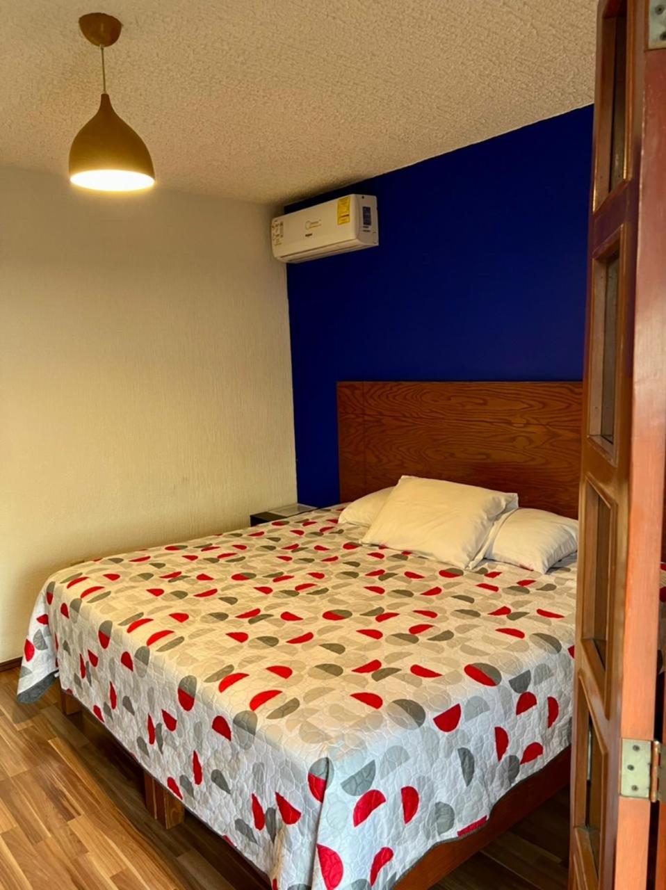 Double Room - Photo 13