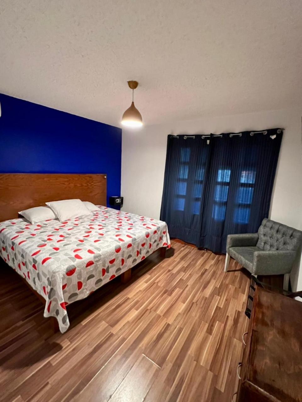 Double Room - Photo 14