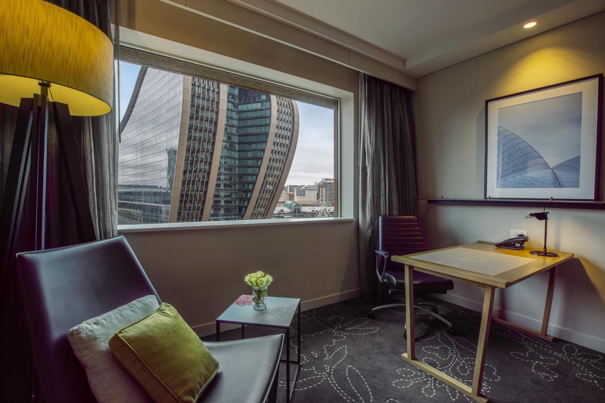 King Room with Club Lounge Access