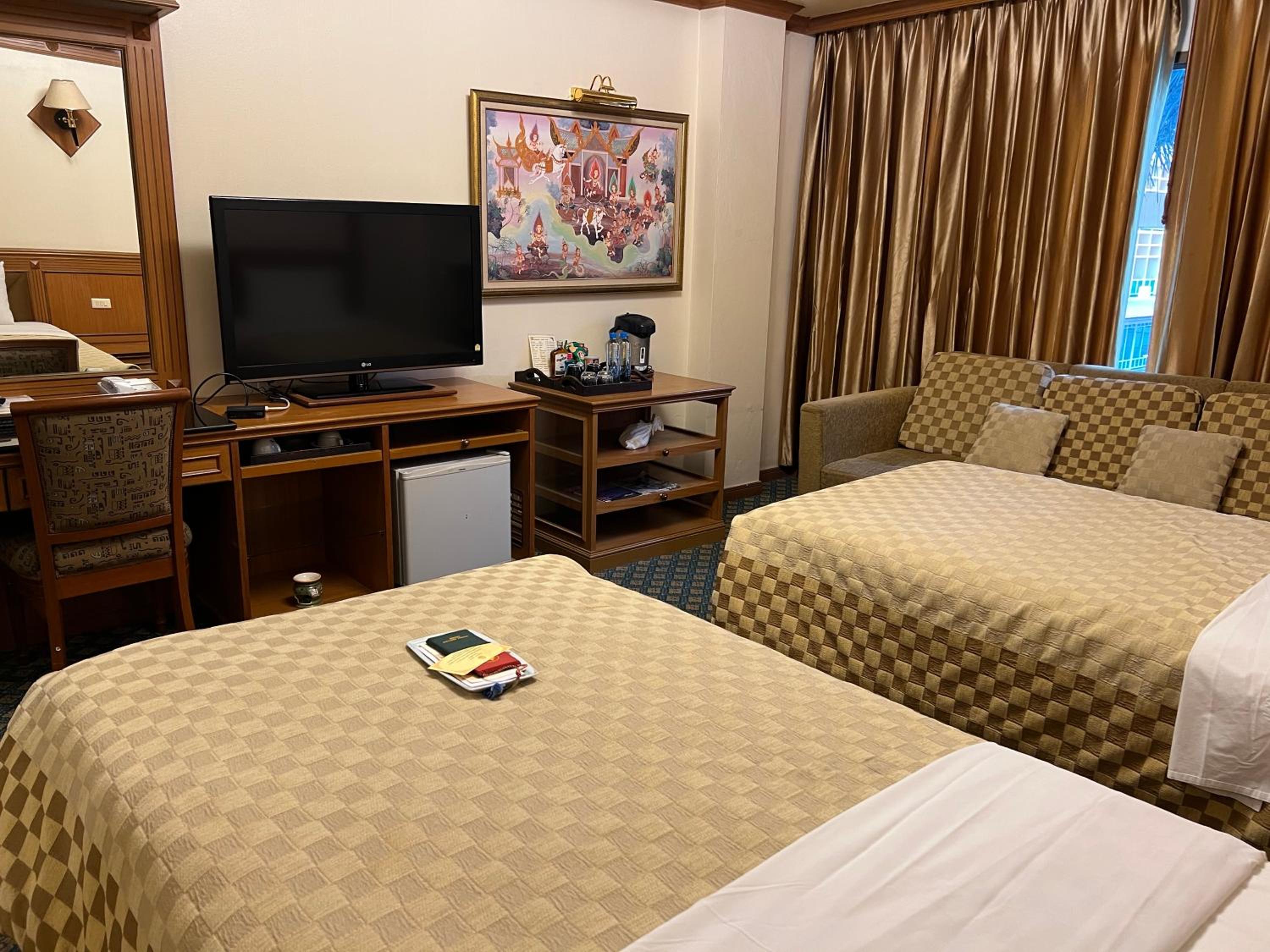 Deluxe Twin Room photo 3