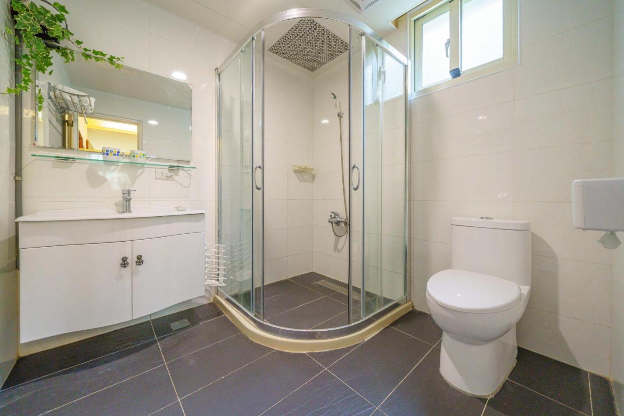 Large Double Room photo 3