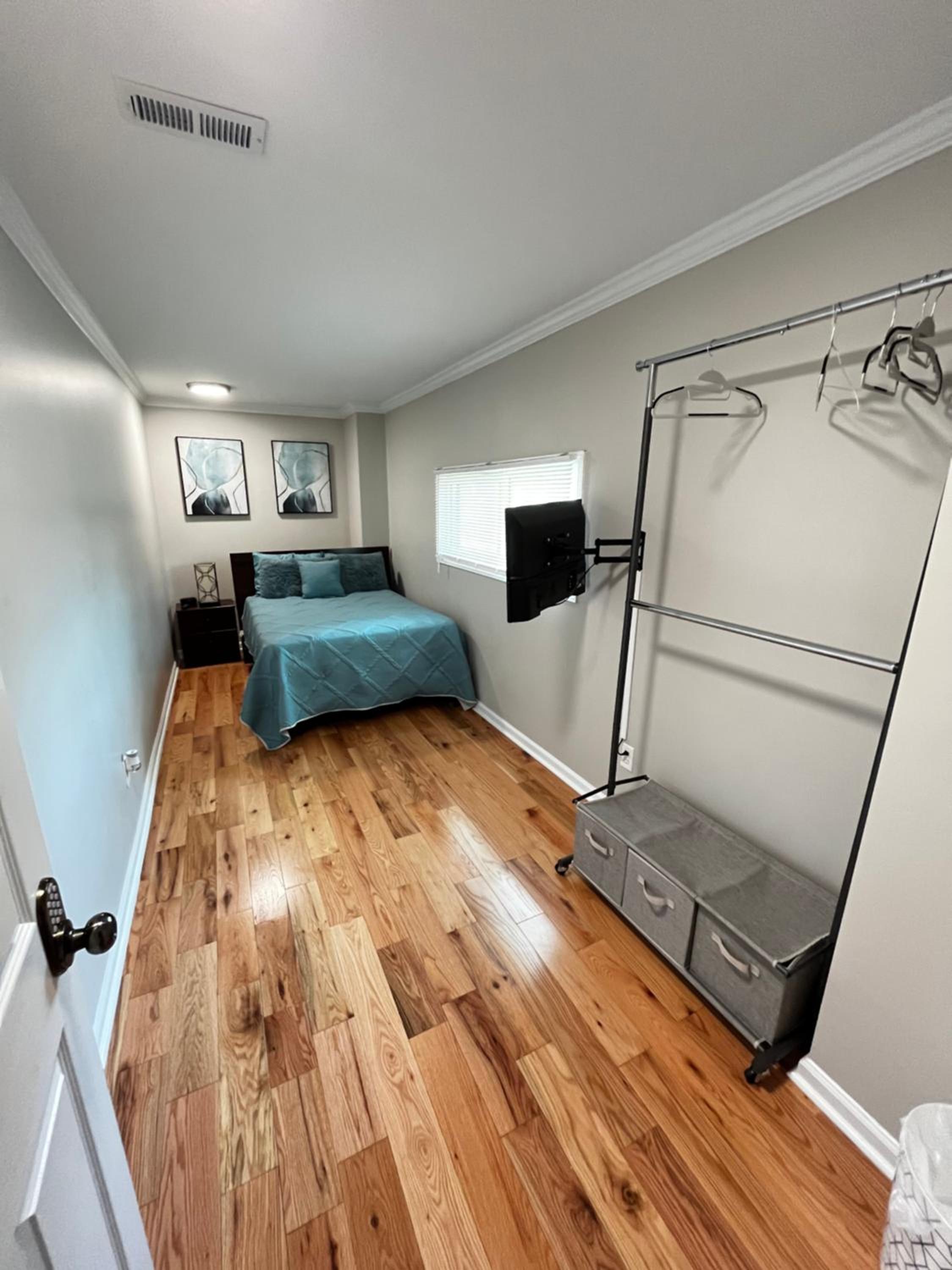 Double Room with Private External Bathroom - Photo 3