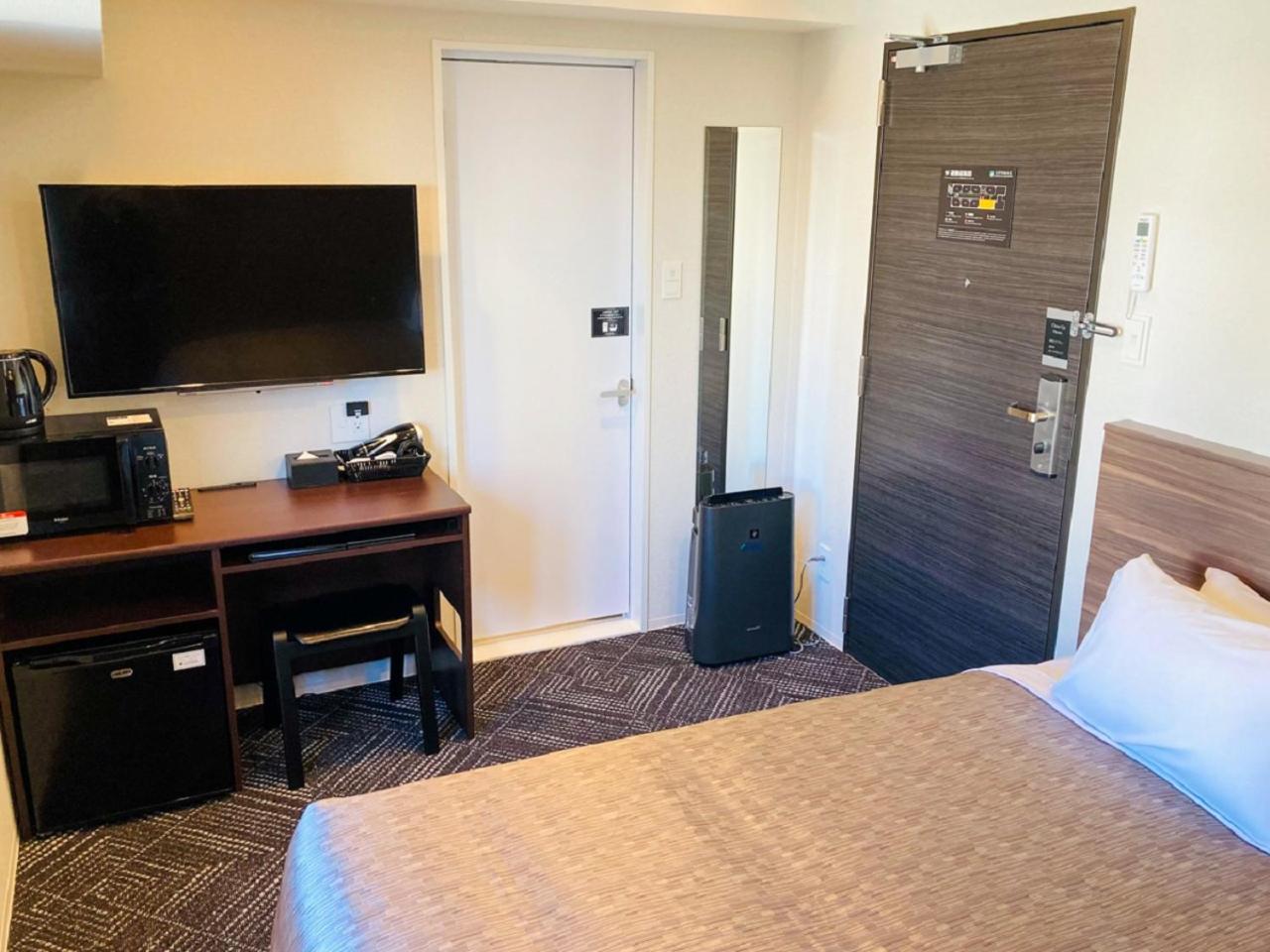 Twin Room - Non-Smoking - Photo 5