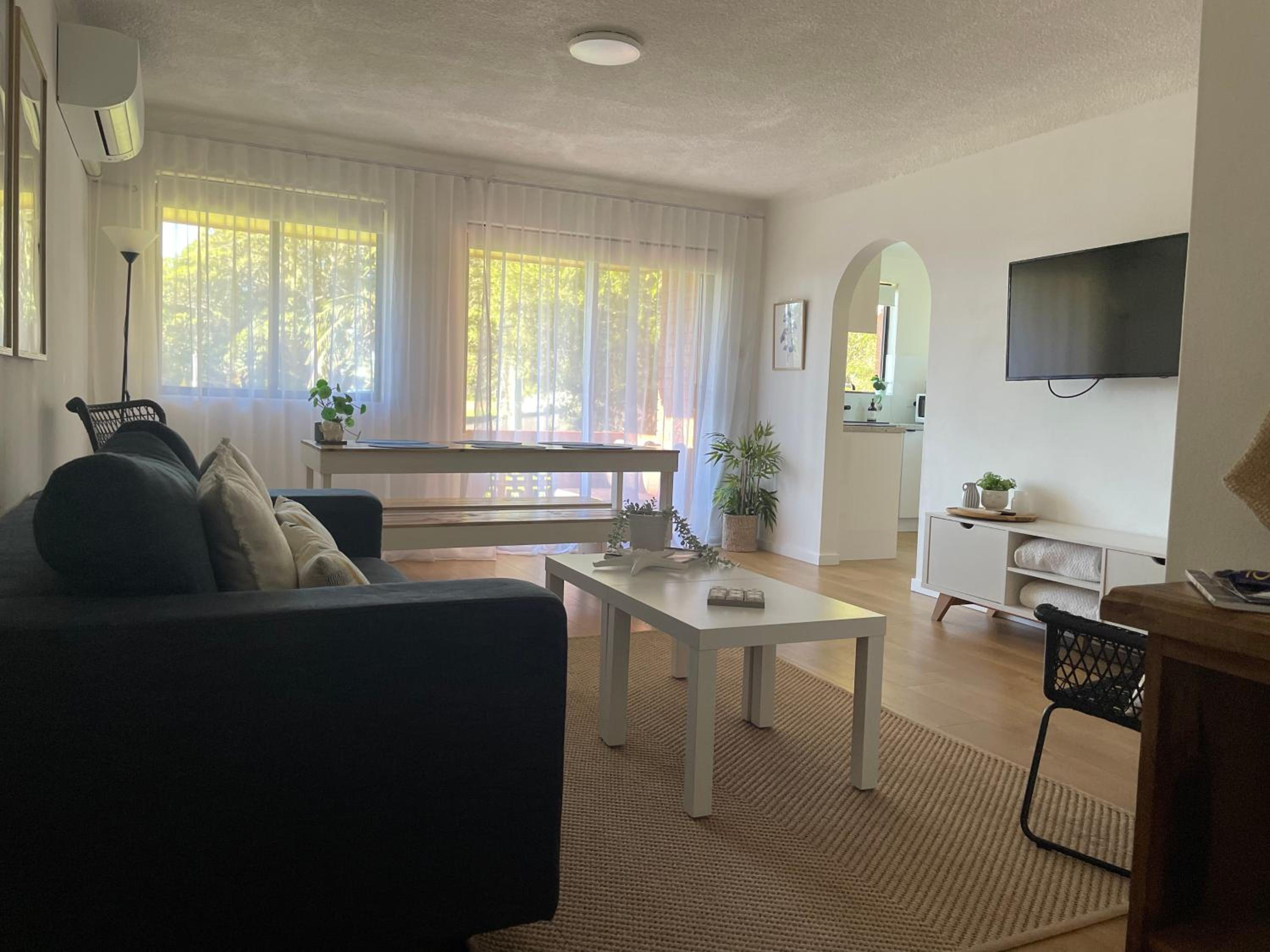 Two-Bedroom Apartment - Photo 22