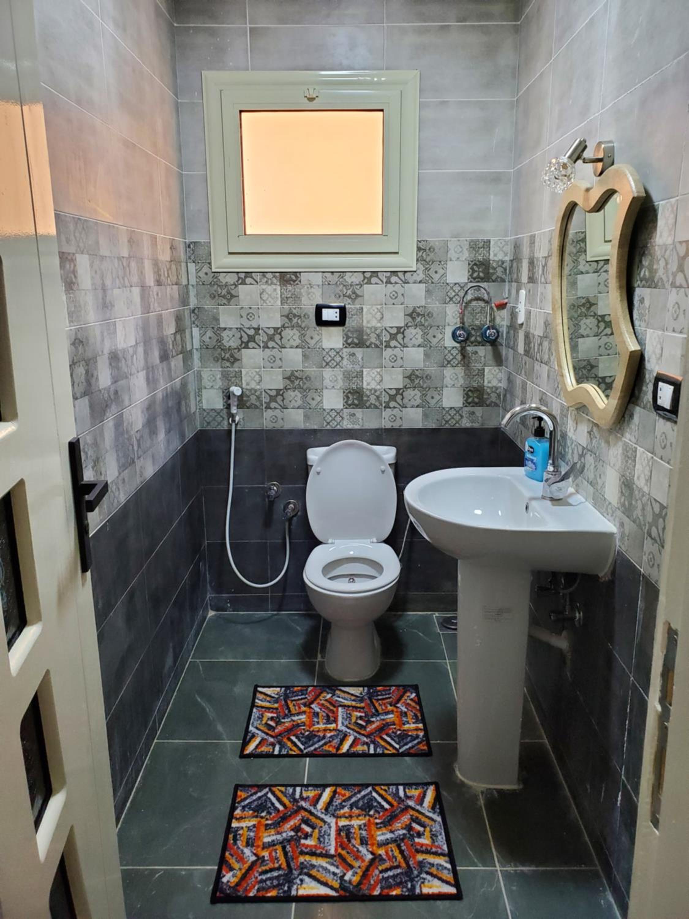 Three-Bedroom Apartment - Photo 4