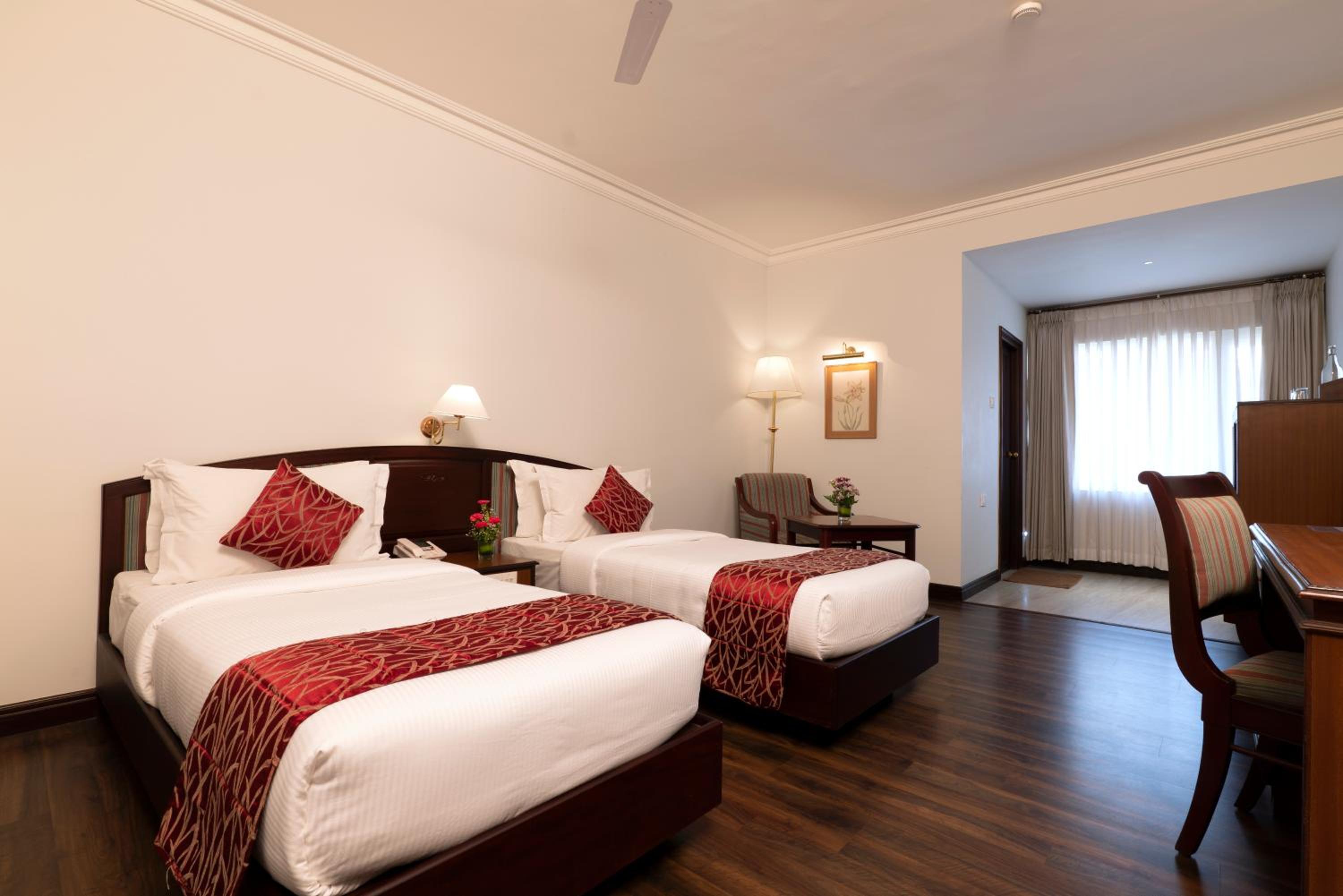 Superior Twin Room - Photo 1