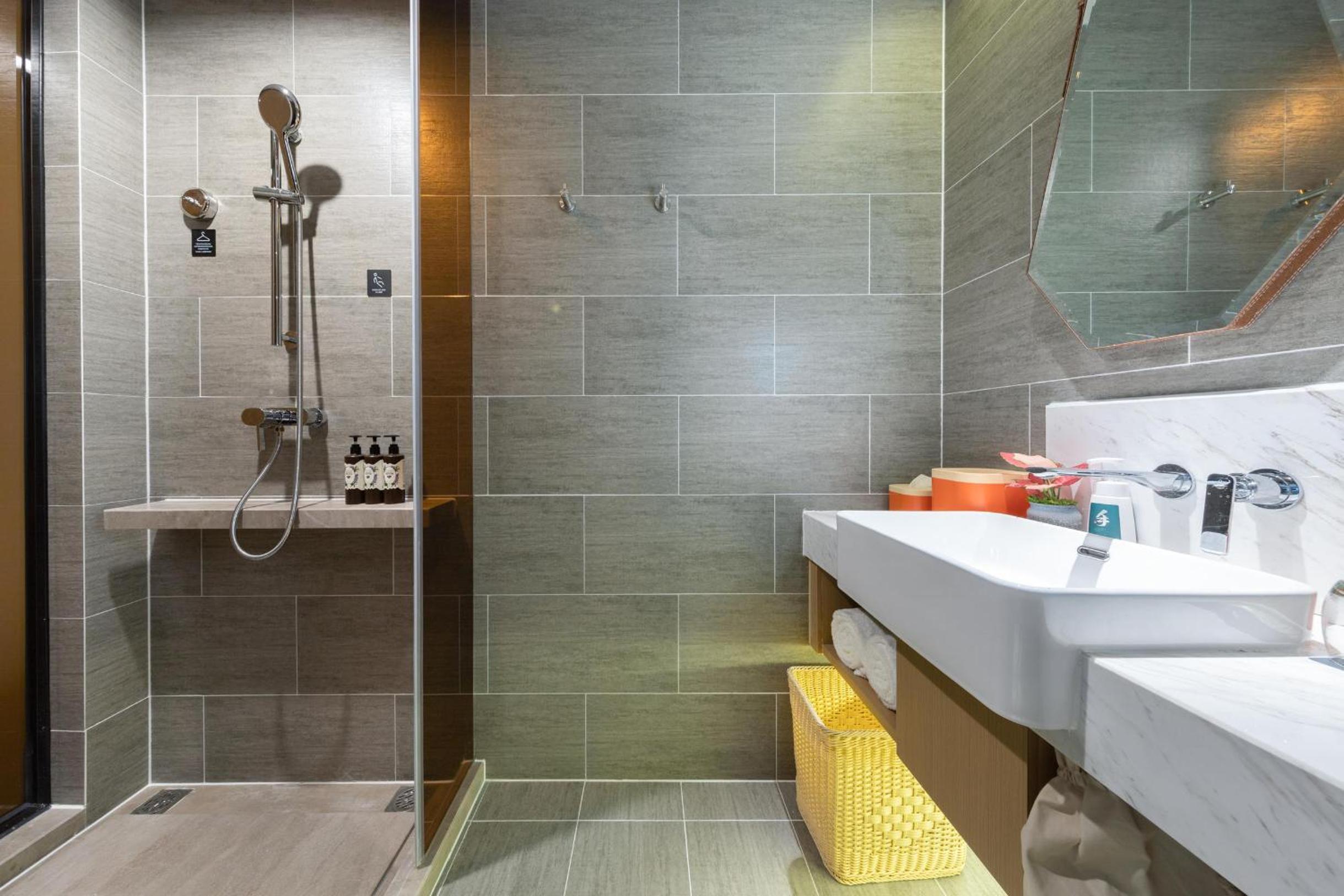 Superior Twin Room  - Photo 3