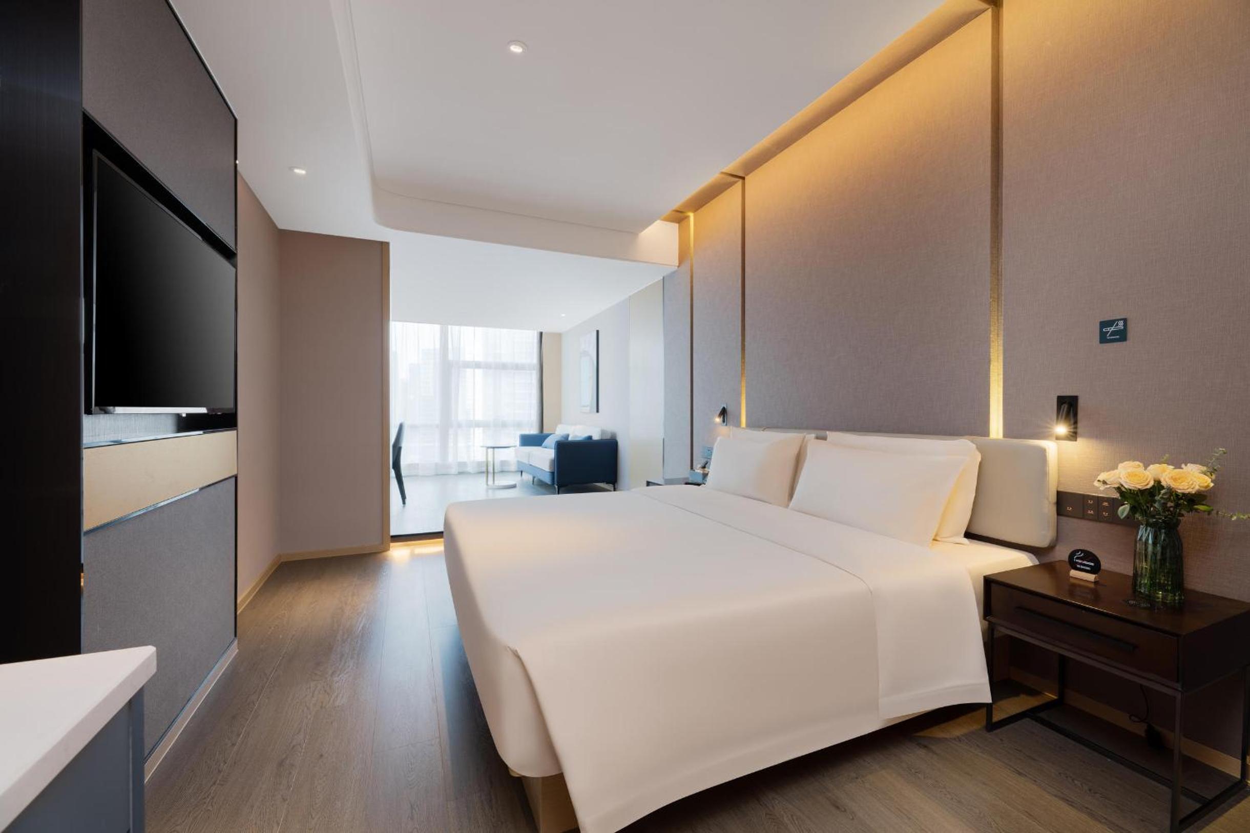 Deluxe Single Room