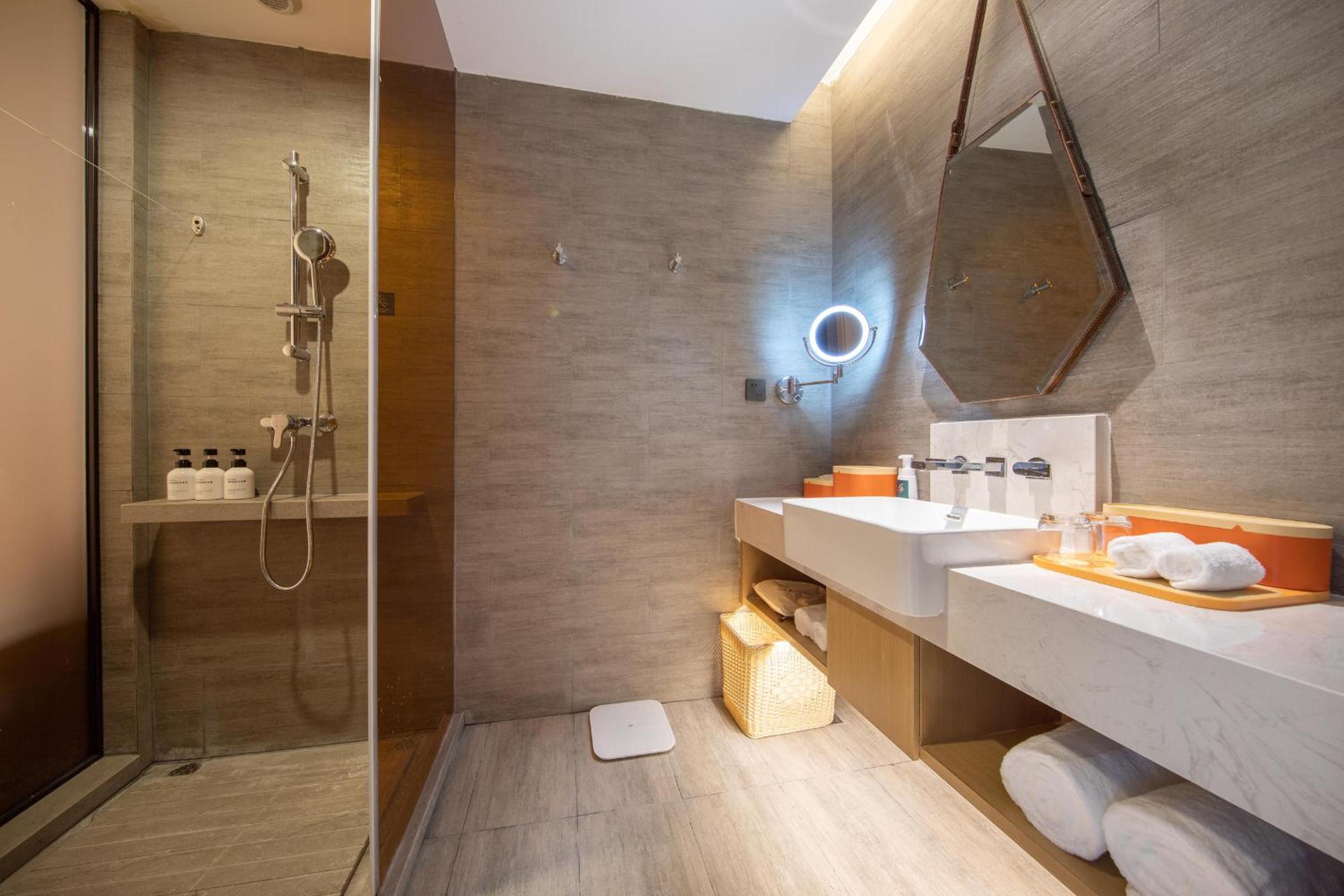 Superior Twin Room  photo 2