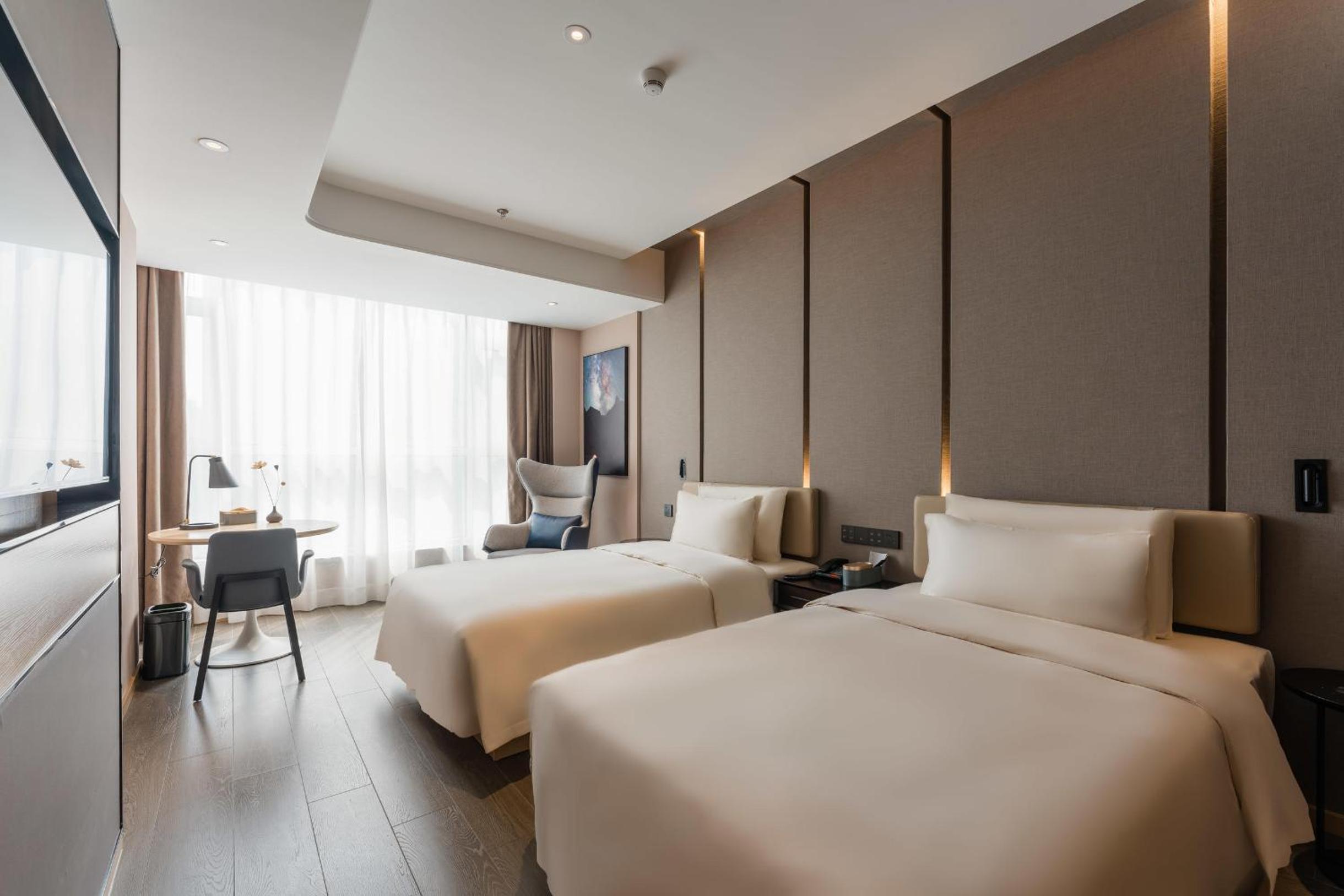 Deluxe Twin Room  photo 1