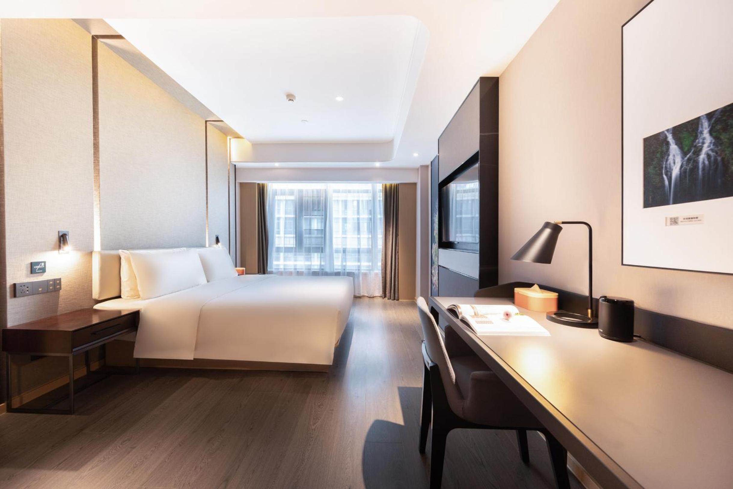 Deluxe Twin Room  photo 2