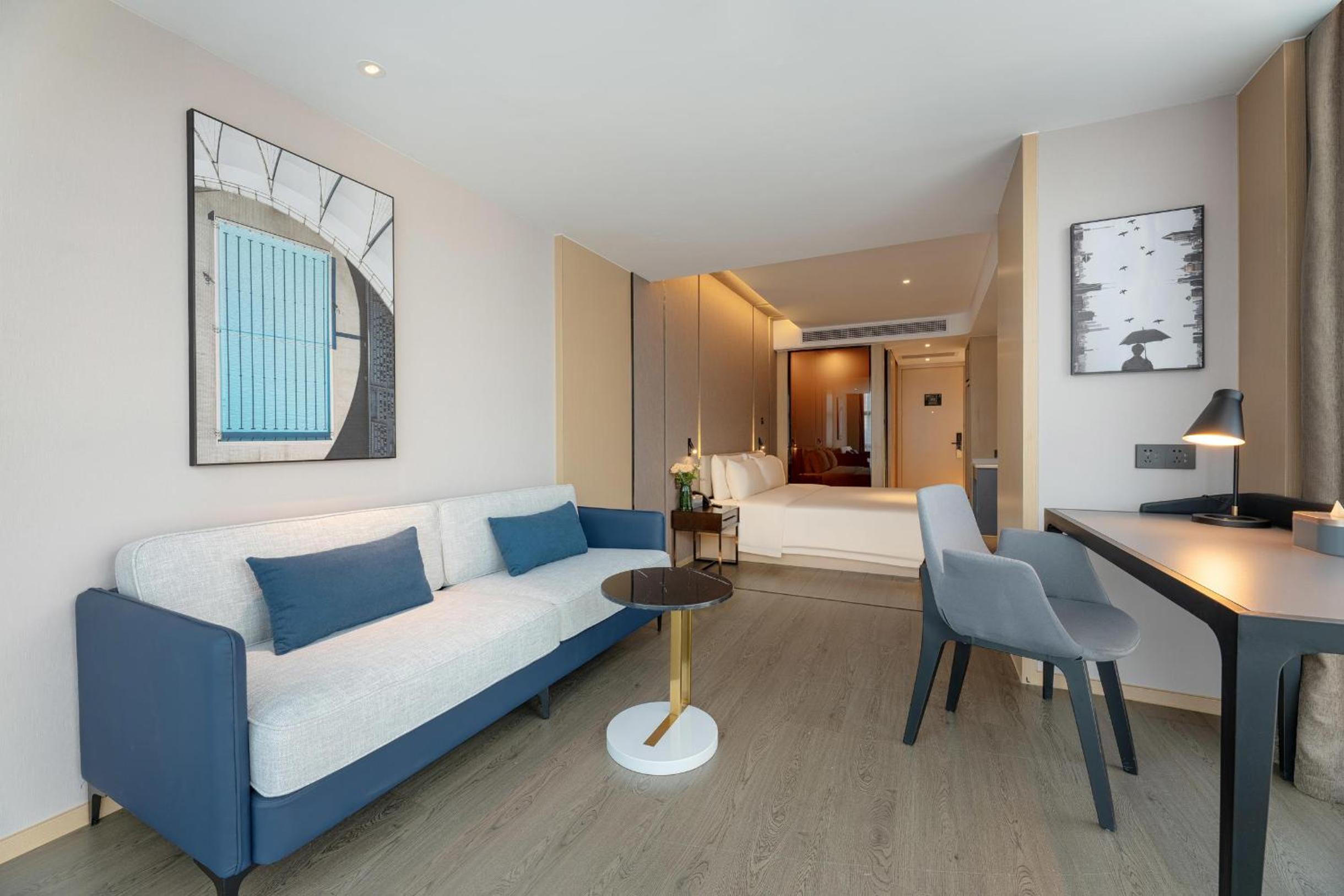 Deluxe Single Room