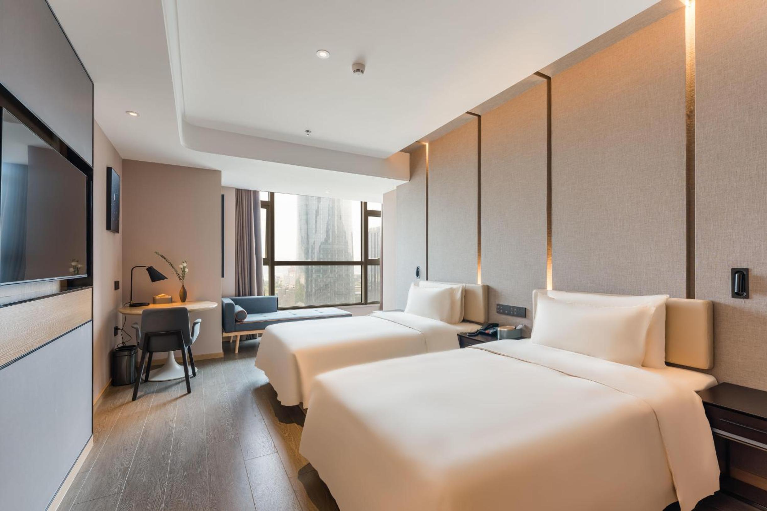 Premium Twin Room  photo 2