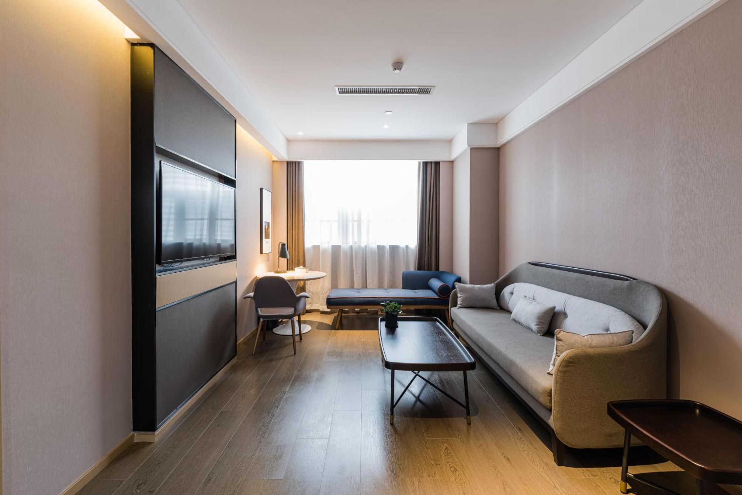 Jimu Suite  - Photo 2