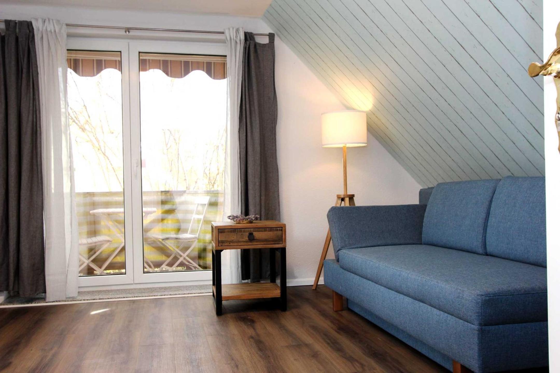 Apartment with Balcony photo 1