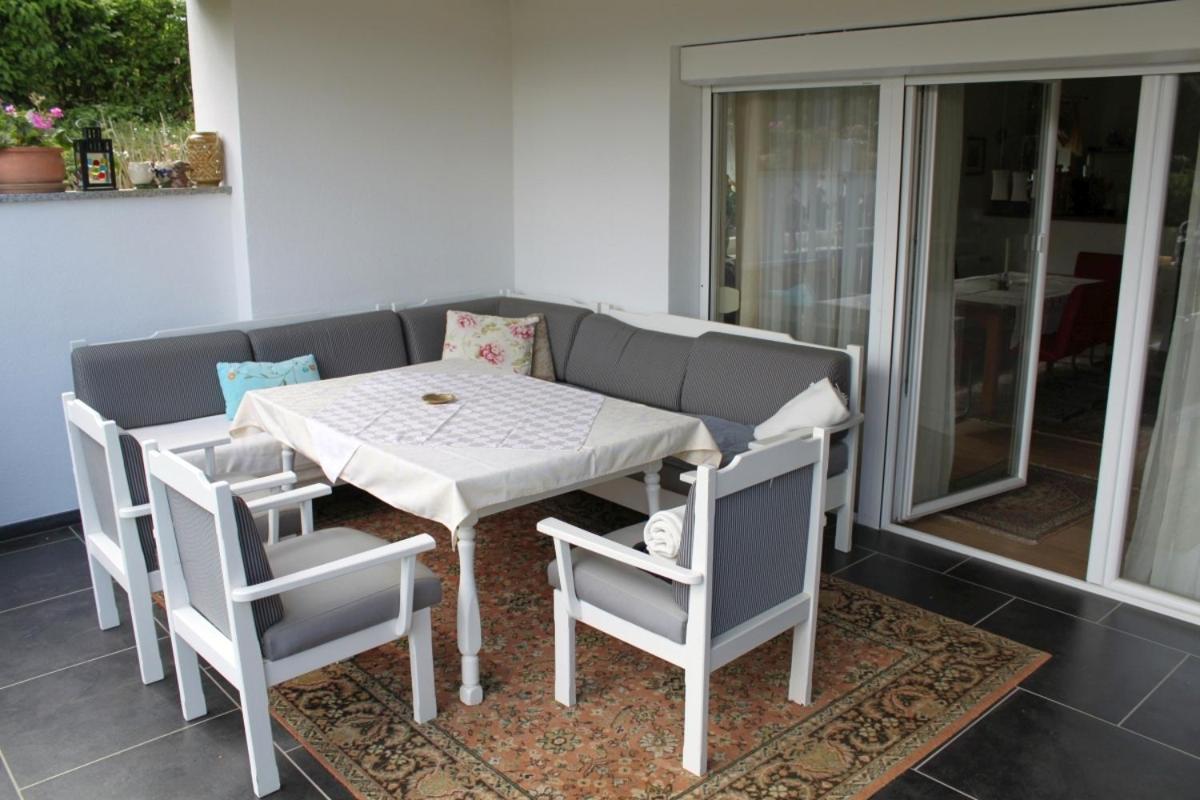 Apartment - Split Level photo 3