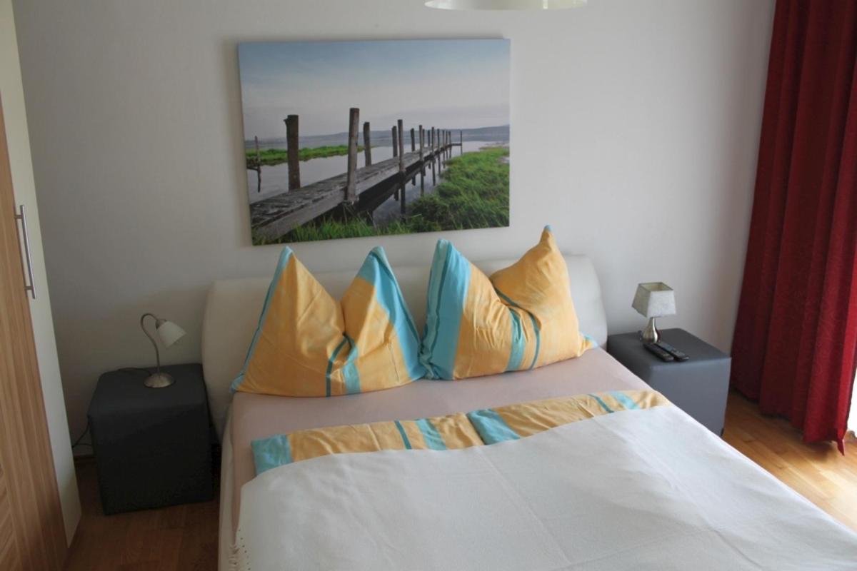 Apartment with Terrace photo 2