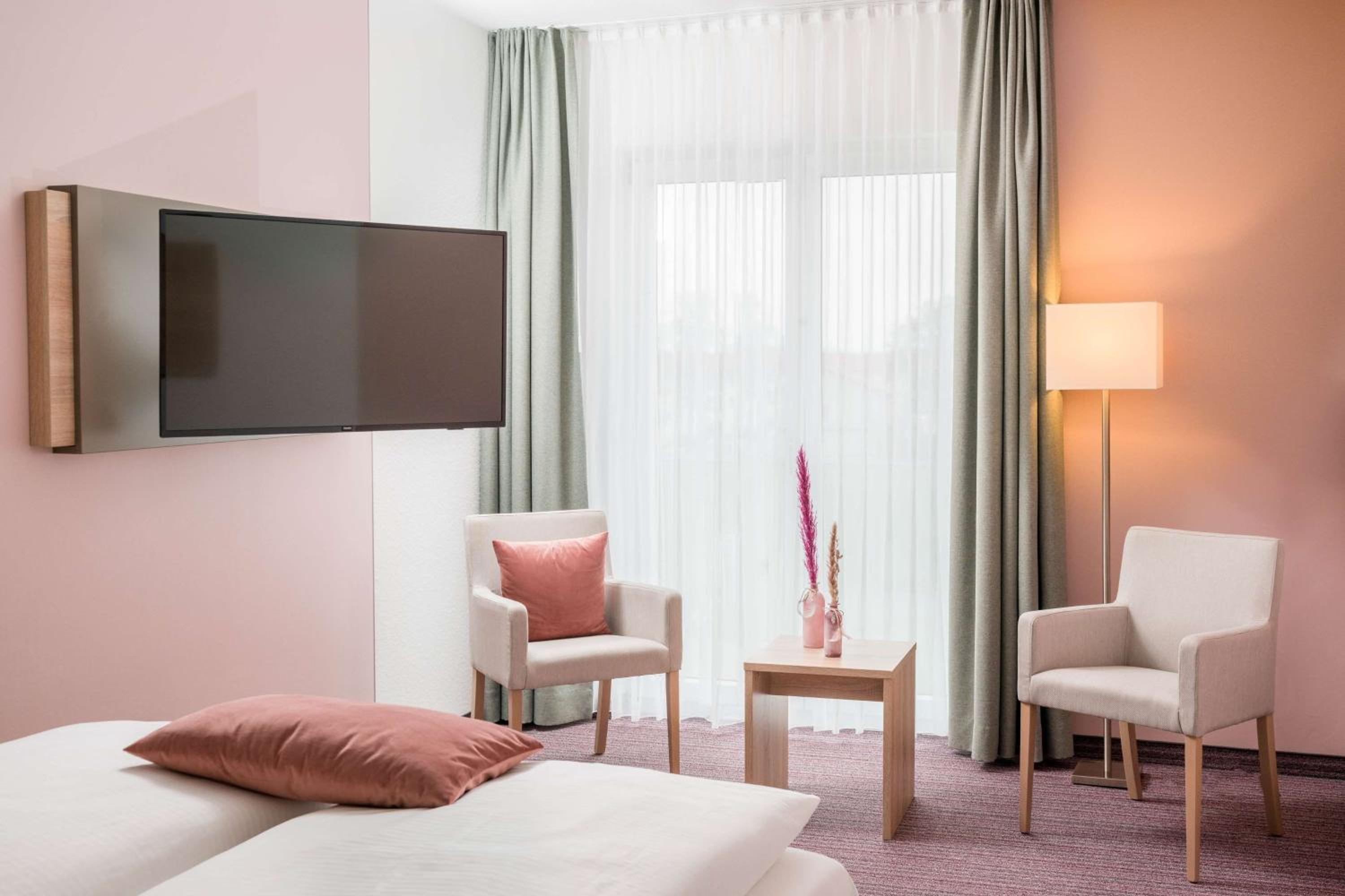 Classic Plus Single Room excluding thermal bath access  photo 3