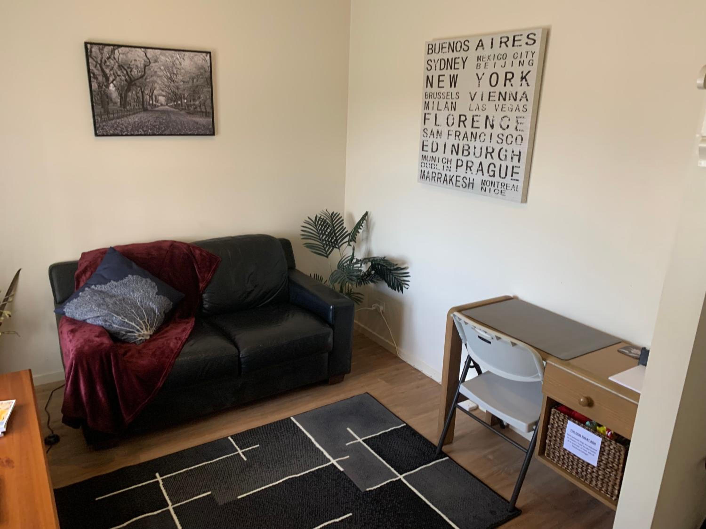 Two-Bedroom Apartment photo 3