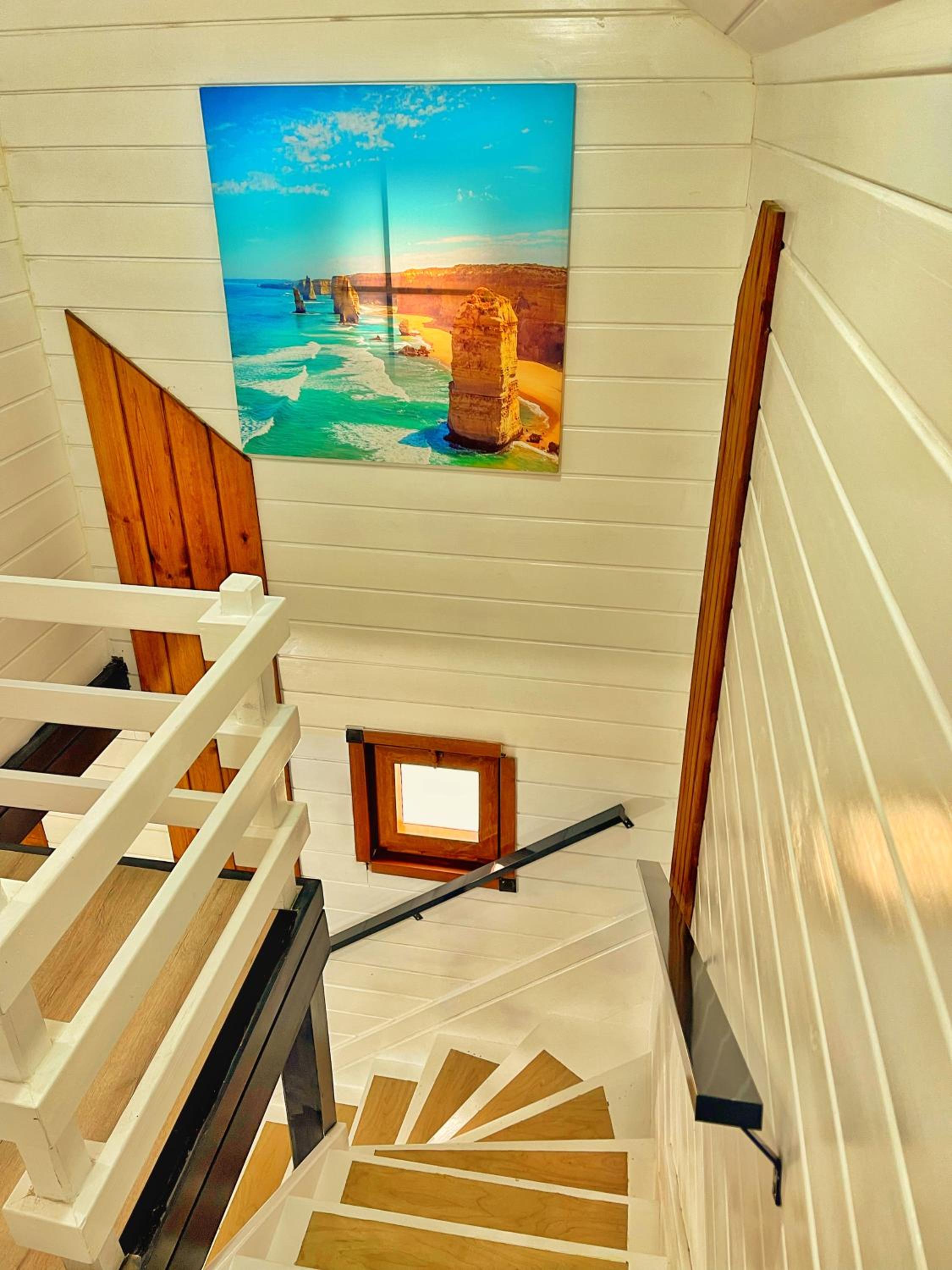 Two-Bedroom Villa with Lake View and Balcony photo 2