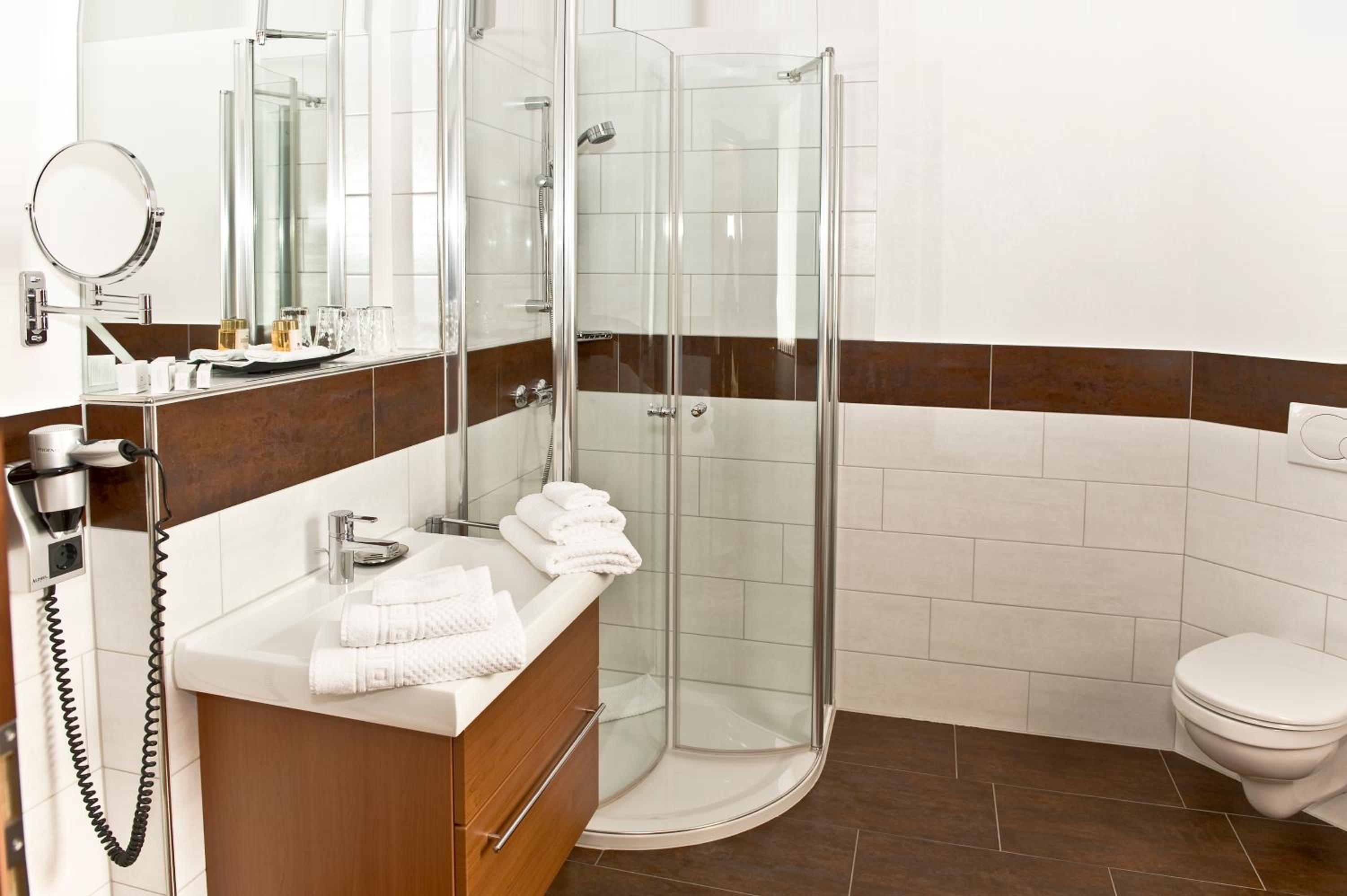 Double Room - Photo 9