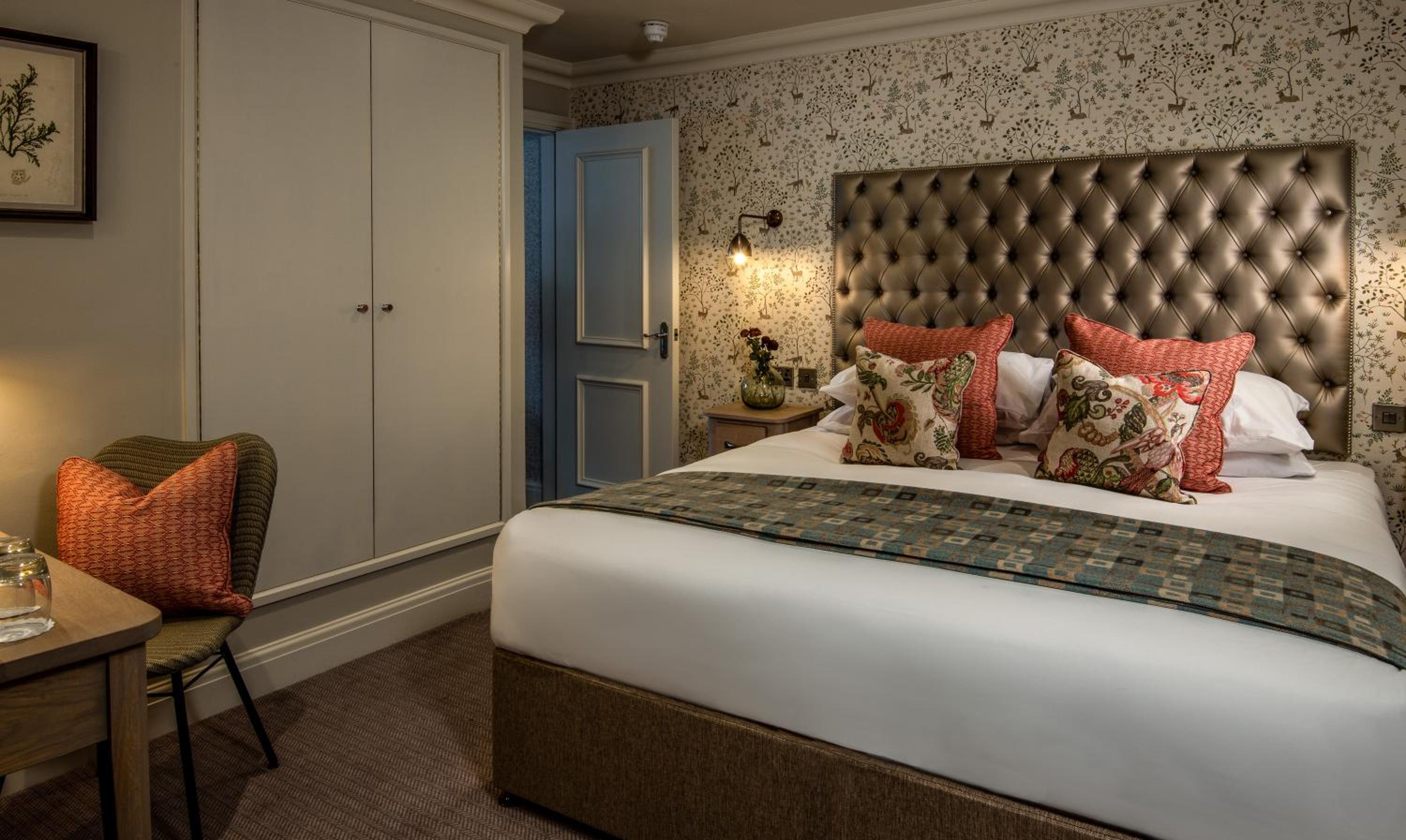 Chairman's Suite photo 2