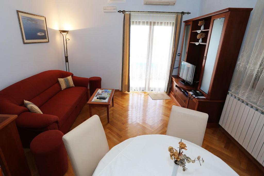 One-Bedroom Apartment with Balcony and Sea View