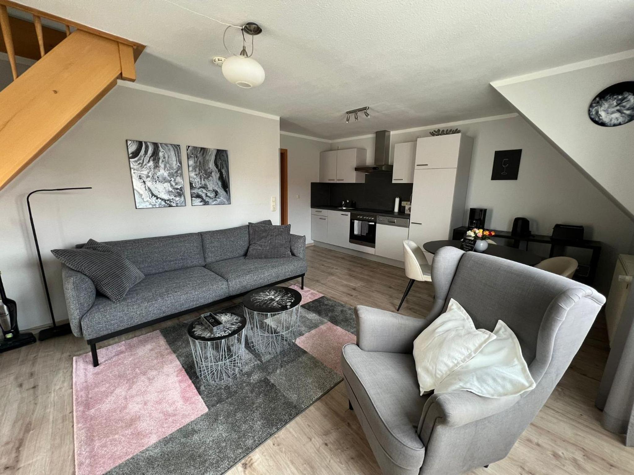 Apartment with Balcony photo 1