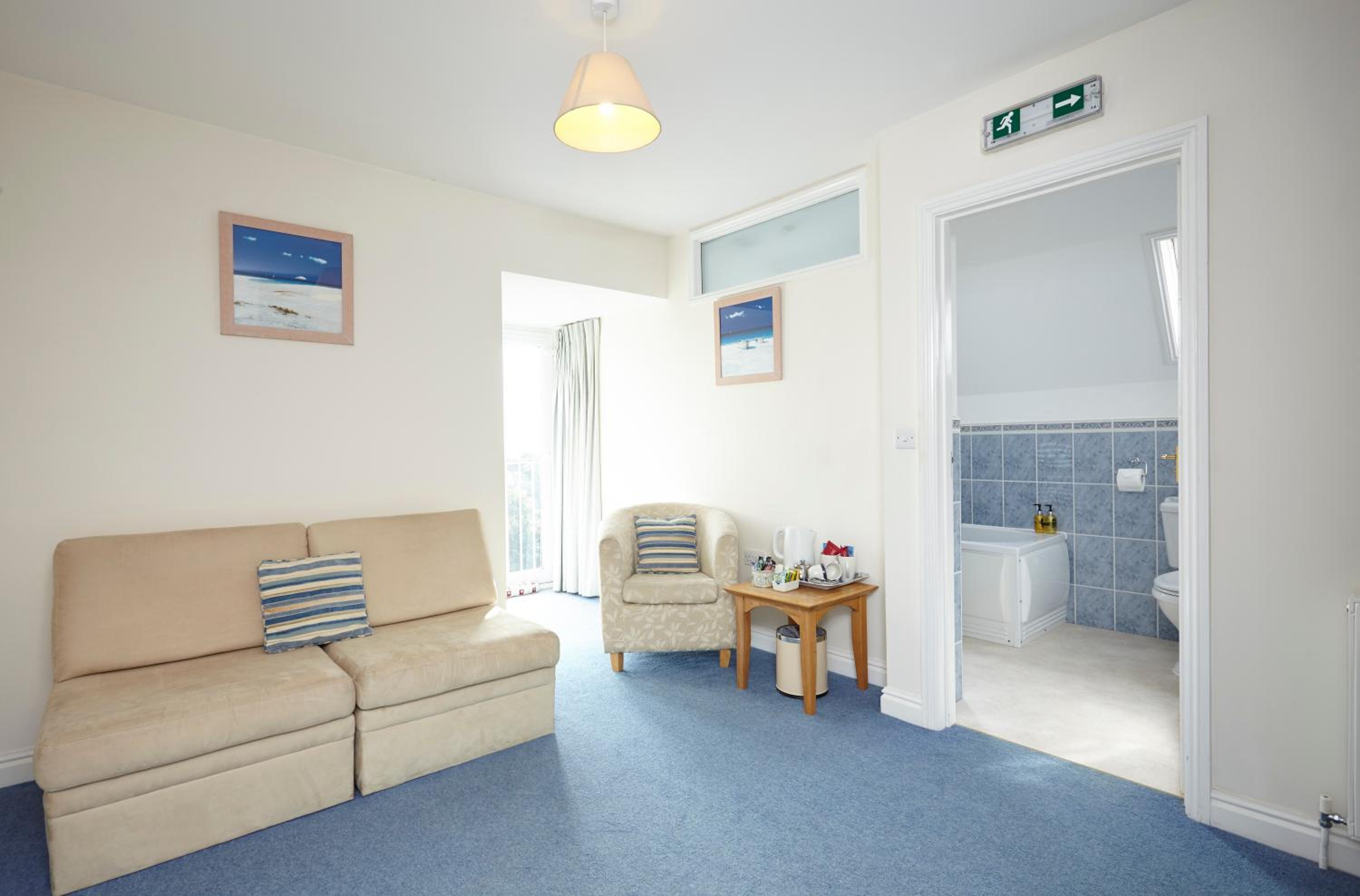 Superior Twin Room photo 3