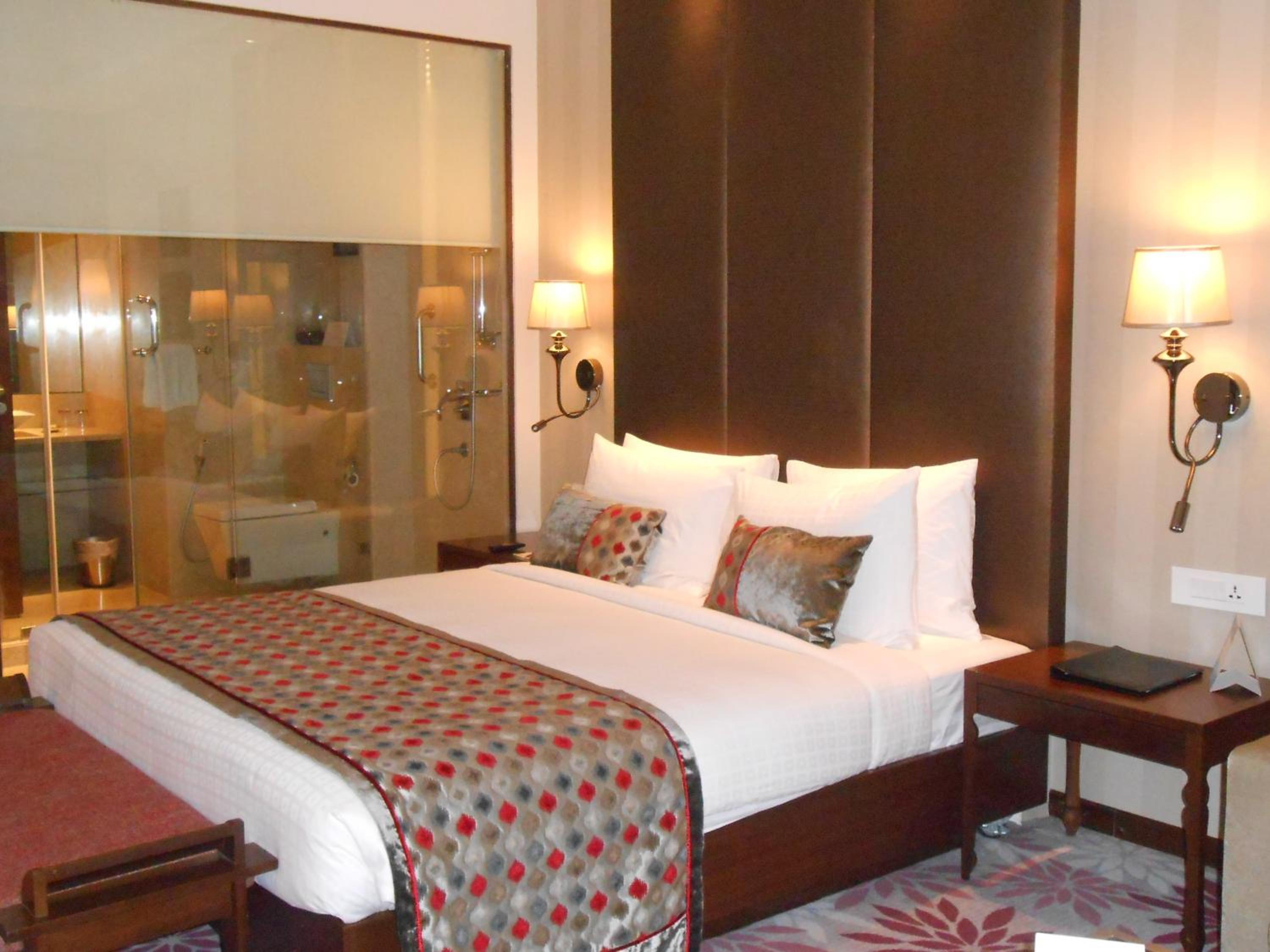 Suite Room with 2 Pints of Beer and 15 Minutes complimentary Foot Spa Suite Room with 2 Pints of Beer and 15 Minutes complimentary Foot Spa