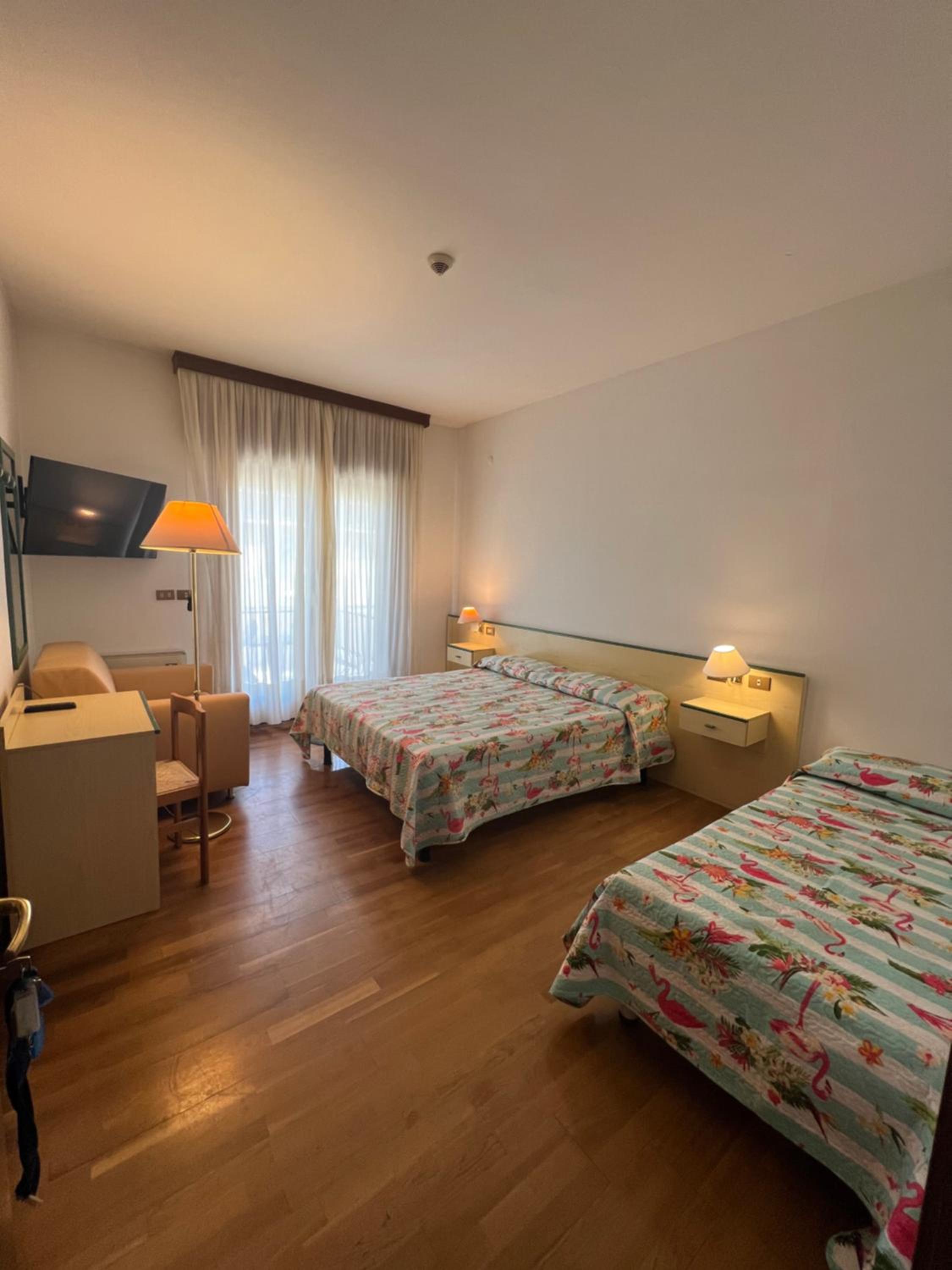 Triple Room - Photo 1