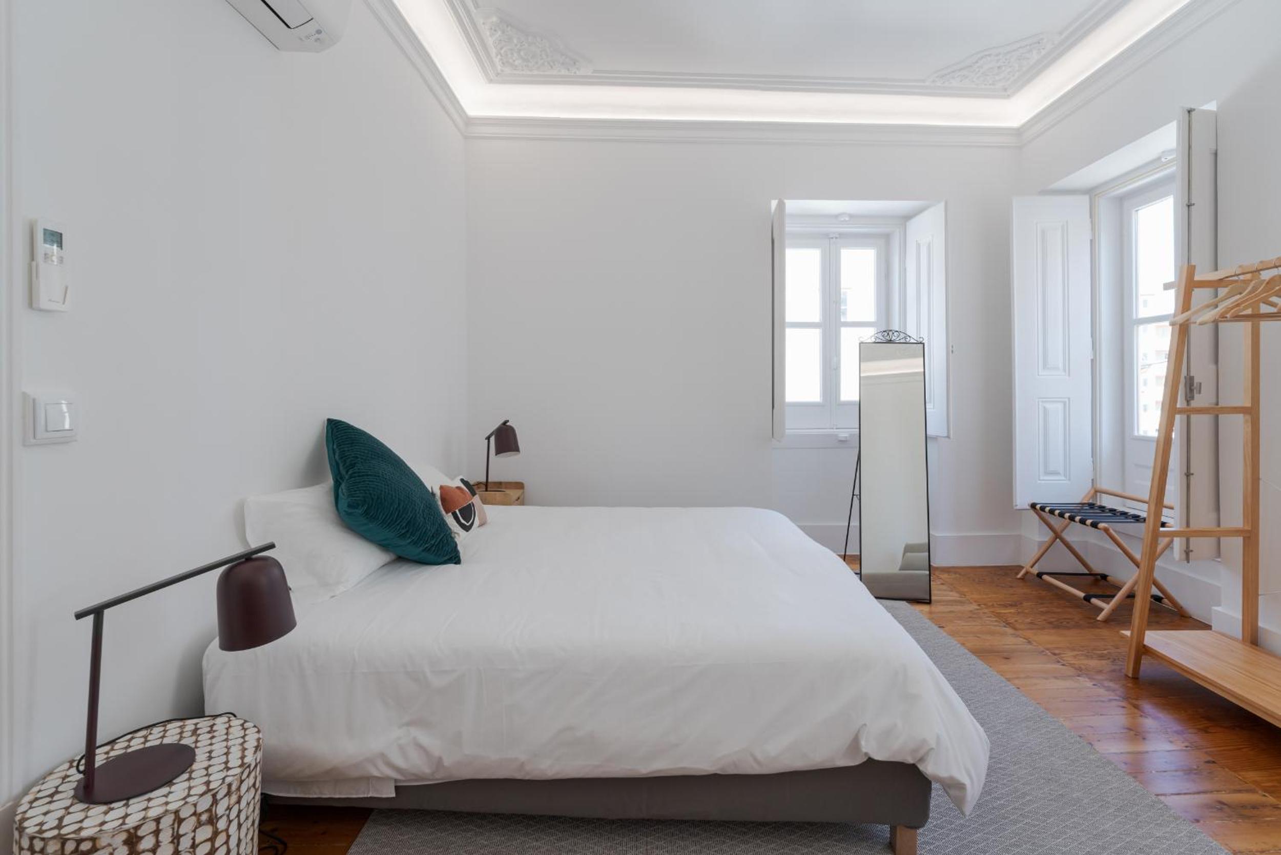 Deluxe Double or Twin Room with Garden View - Photo 20